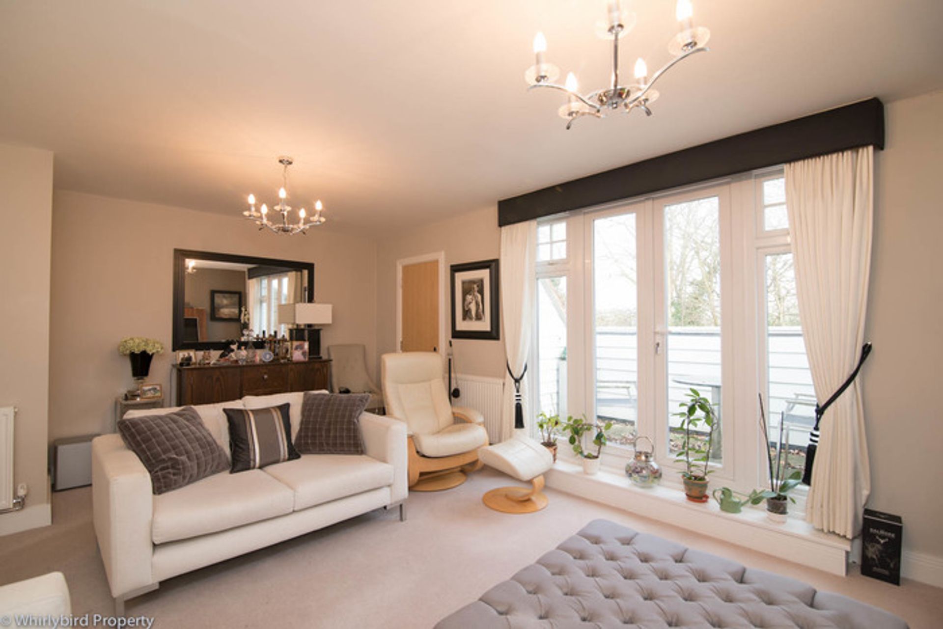 Condominium in Little Marlow, Buckinghamshire 10014937