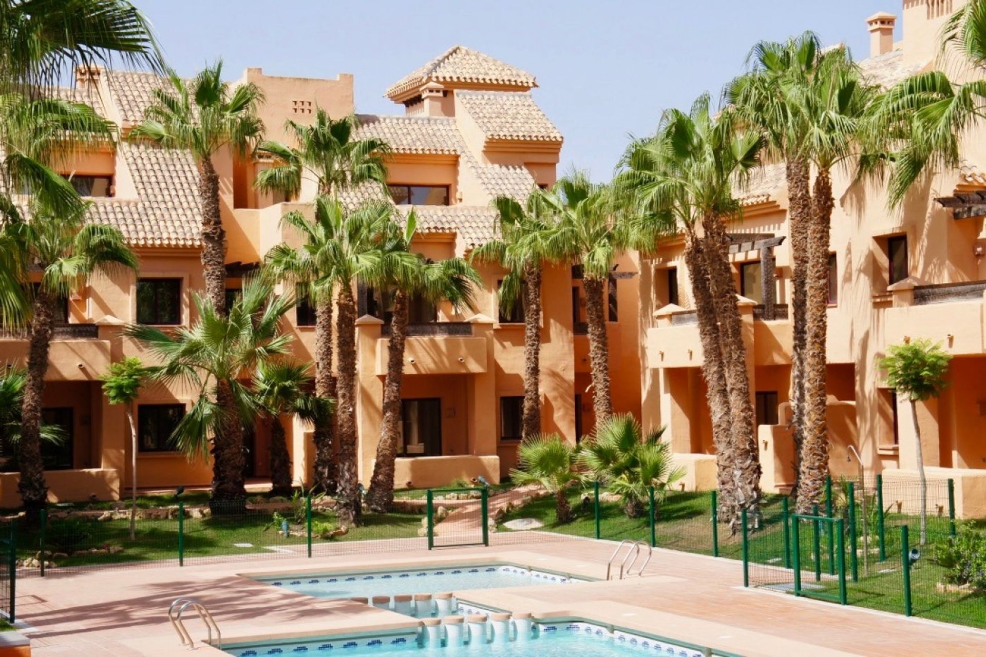 Condominium in Los Alcazares, Murcia 10014952