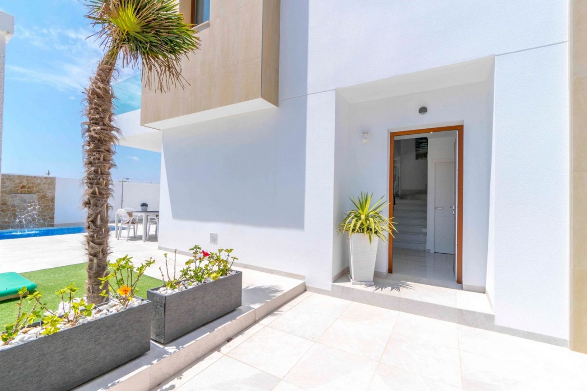 House in Torre De La Horadada, Alicante 10015000