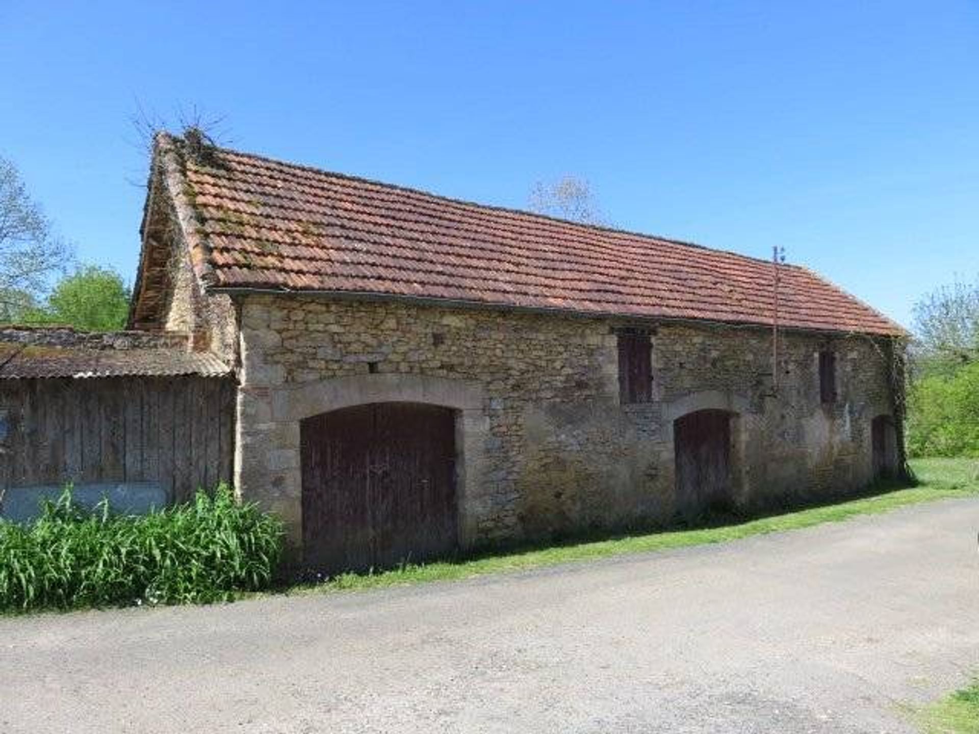 casa en Alles-sur-Dordogne, Nouvelle-Aquitaine 10015314