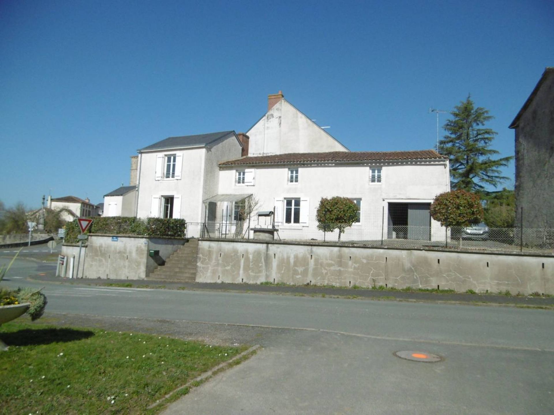 Huis in Largeasse,  10015325