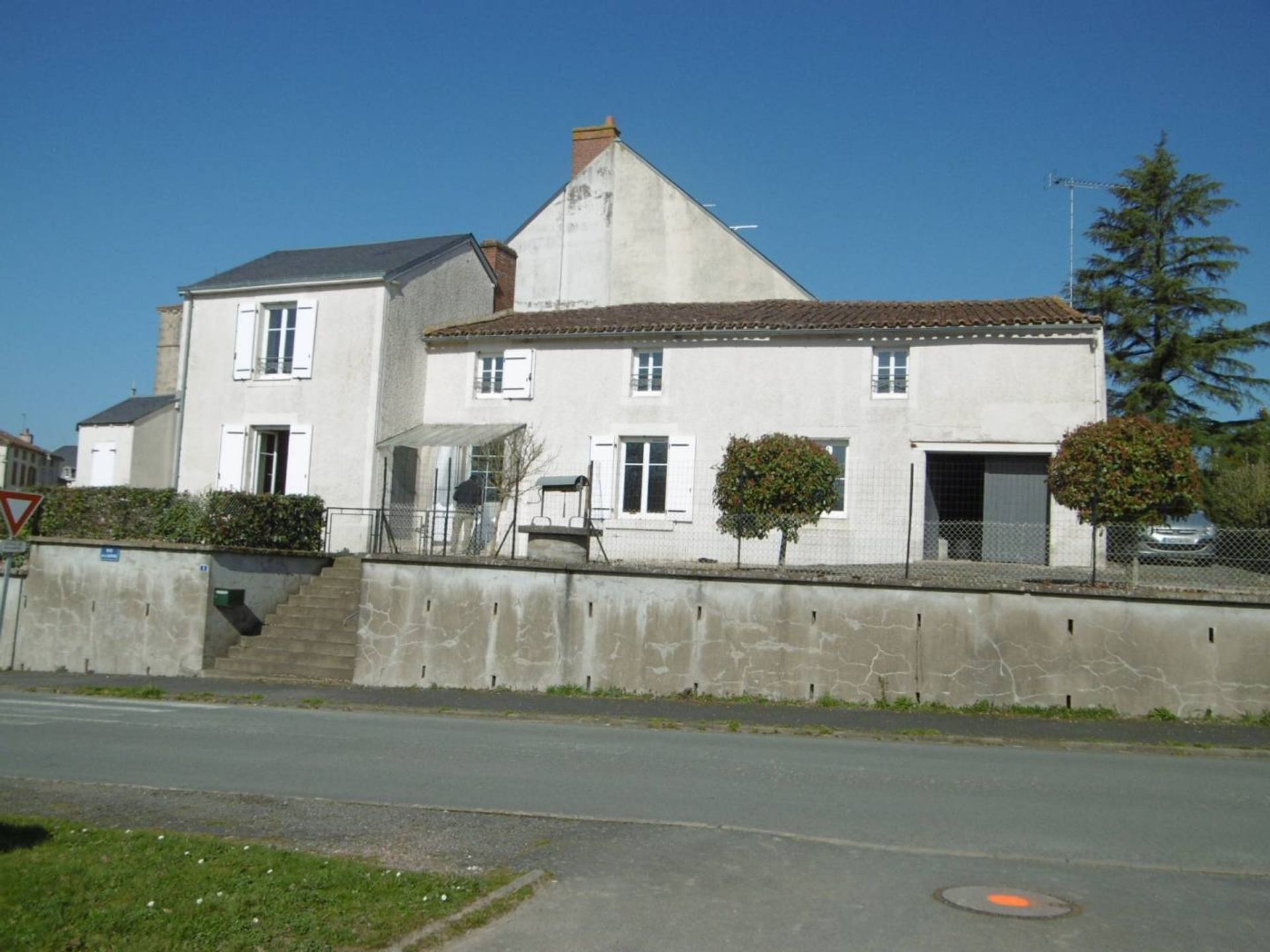 Huis in Largeasse,  10015325