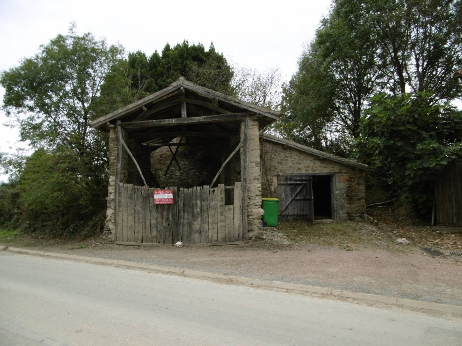 Rumah di Le Busseau, Nouvelle-Aquitaine 10015345