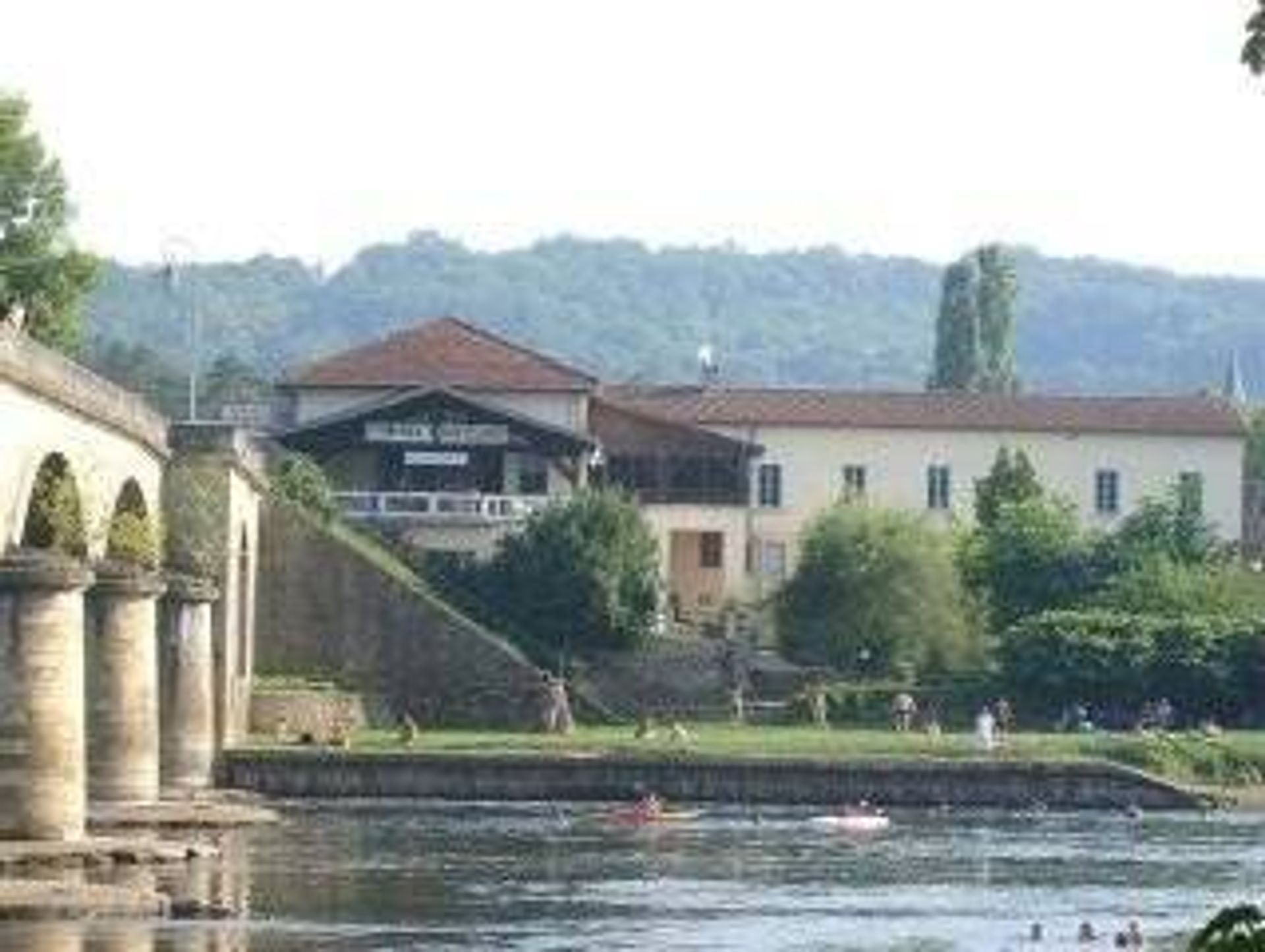 rumah dalam Saint-Cyprien, Occitanie 10015357