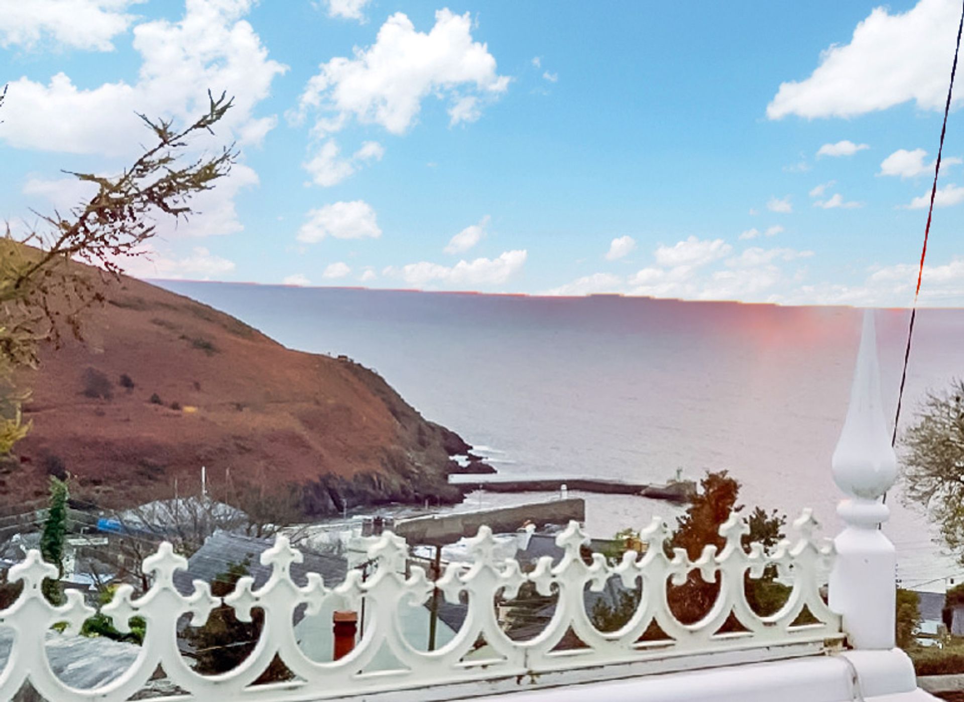 אַחֵר ב Laxey, Isle of Man 10015367