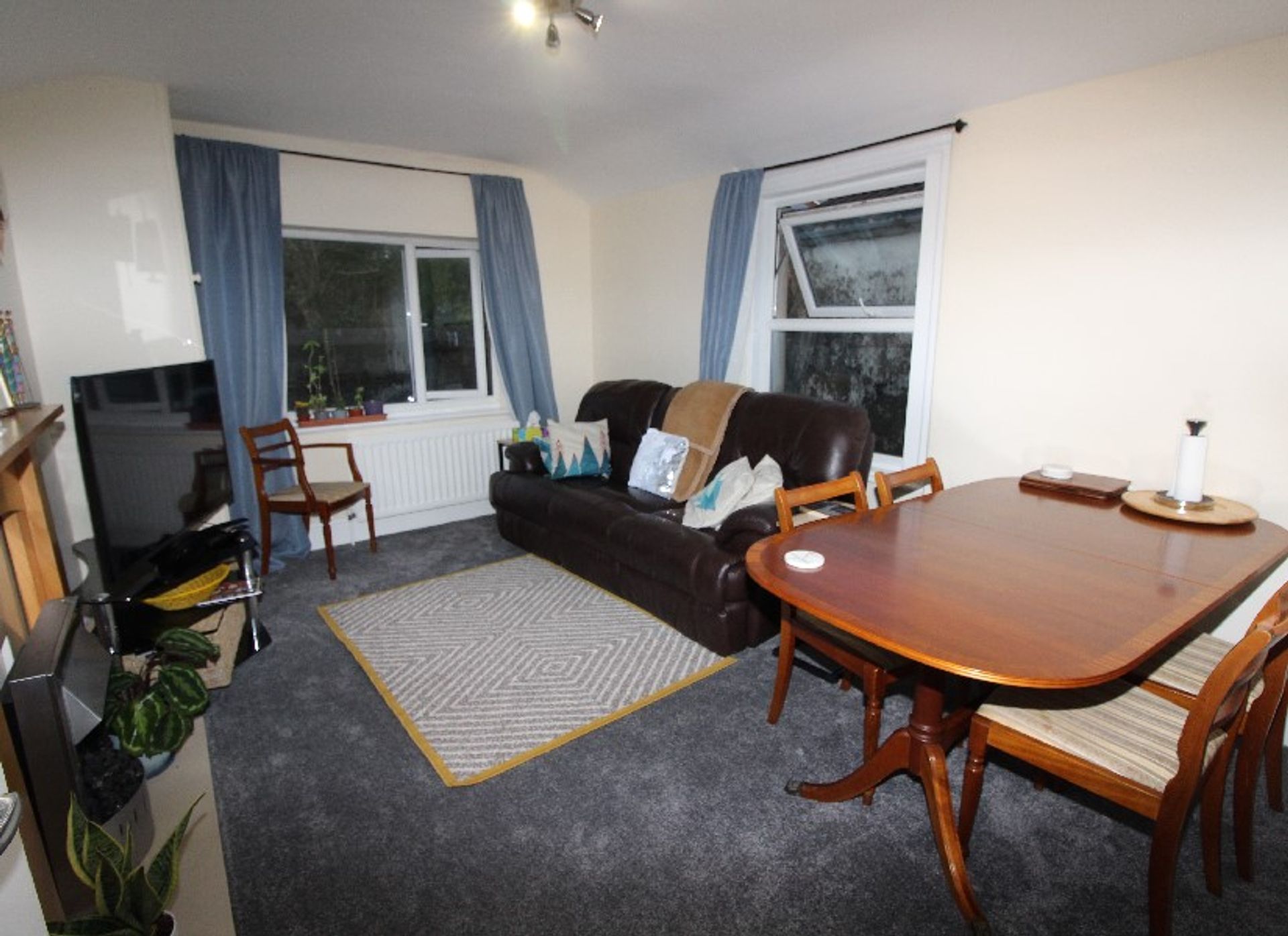 Condominium in Isle of Whithorn, Dumfries and Galloway 10015503