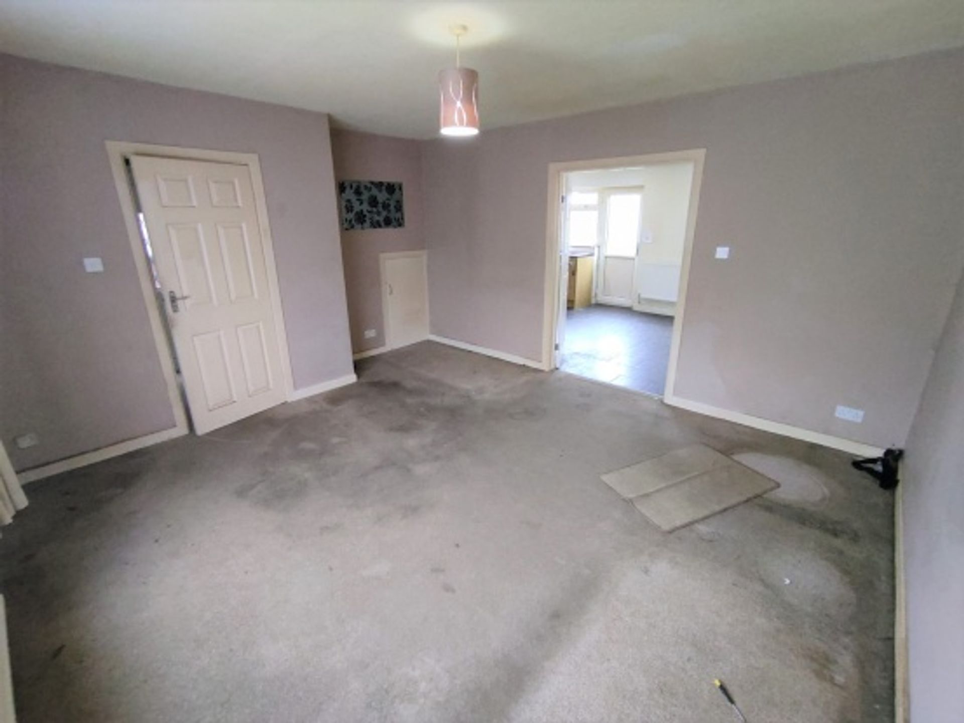 House in Saint Mellons, Cardiff 10015927