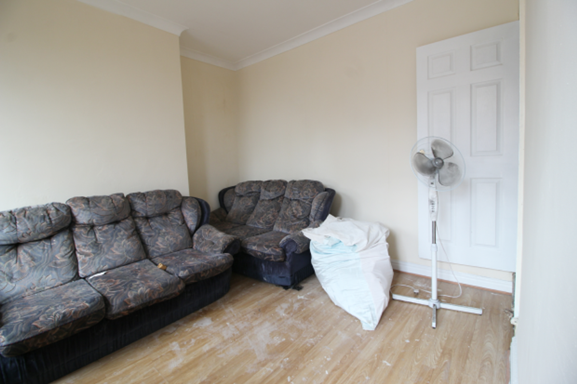 Rumah di Belle Isle, Leeds 10016094