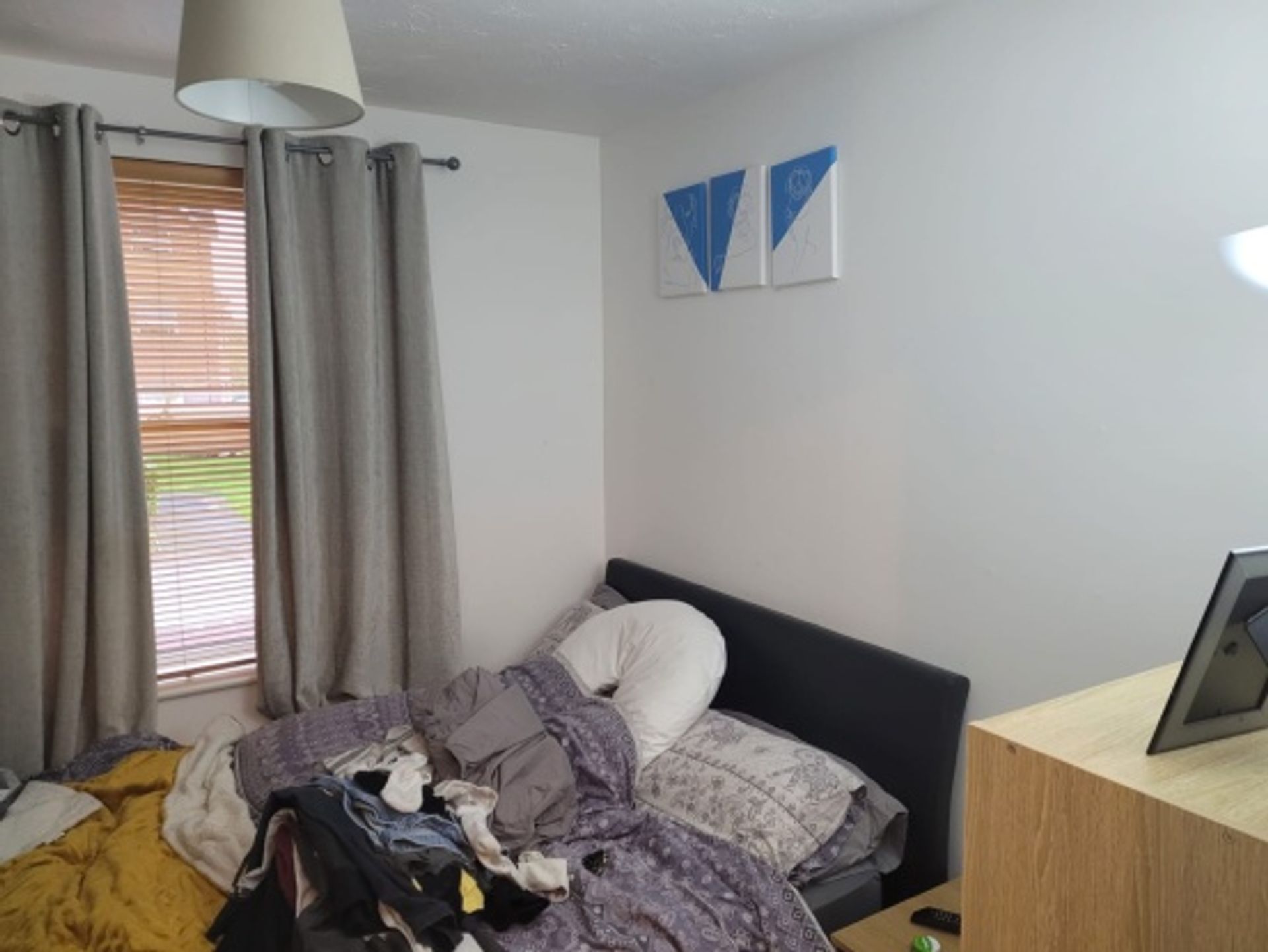 Condominium in Bolton, Greater Manchester 10016170