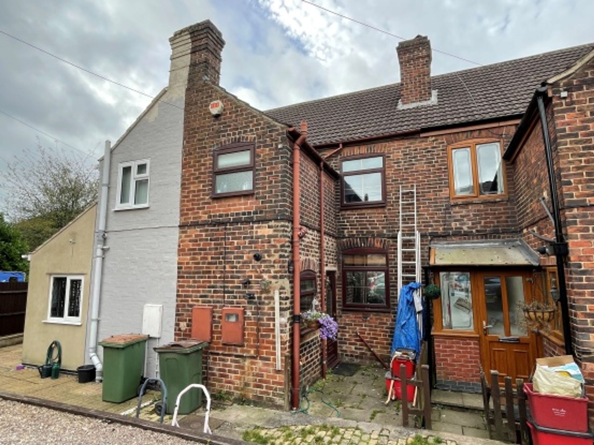 rumah dalam Swadlincote, Derbyshire 10016298