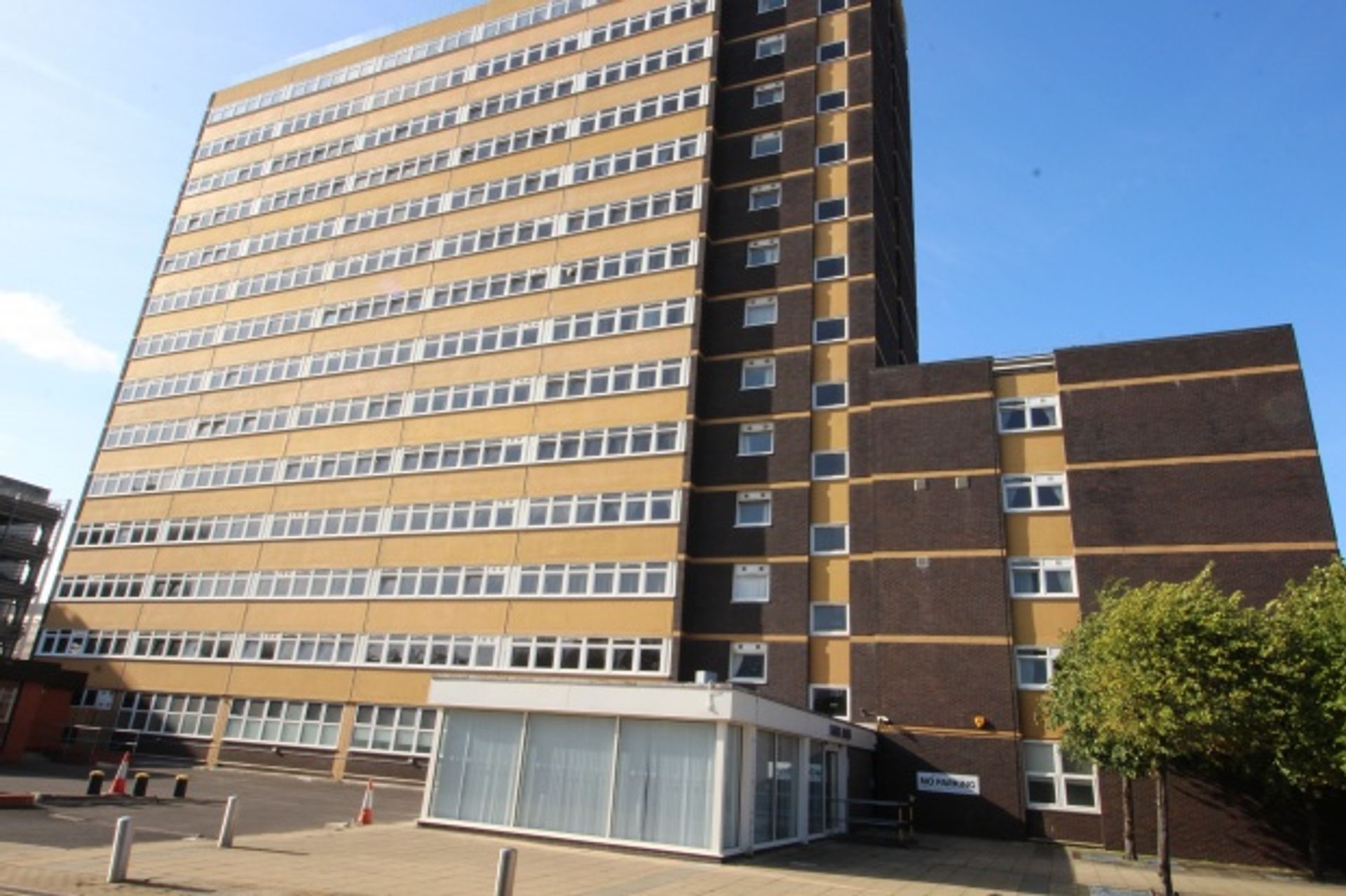 Condominium in Bootle, Merseyside 10016574