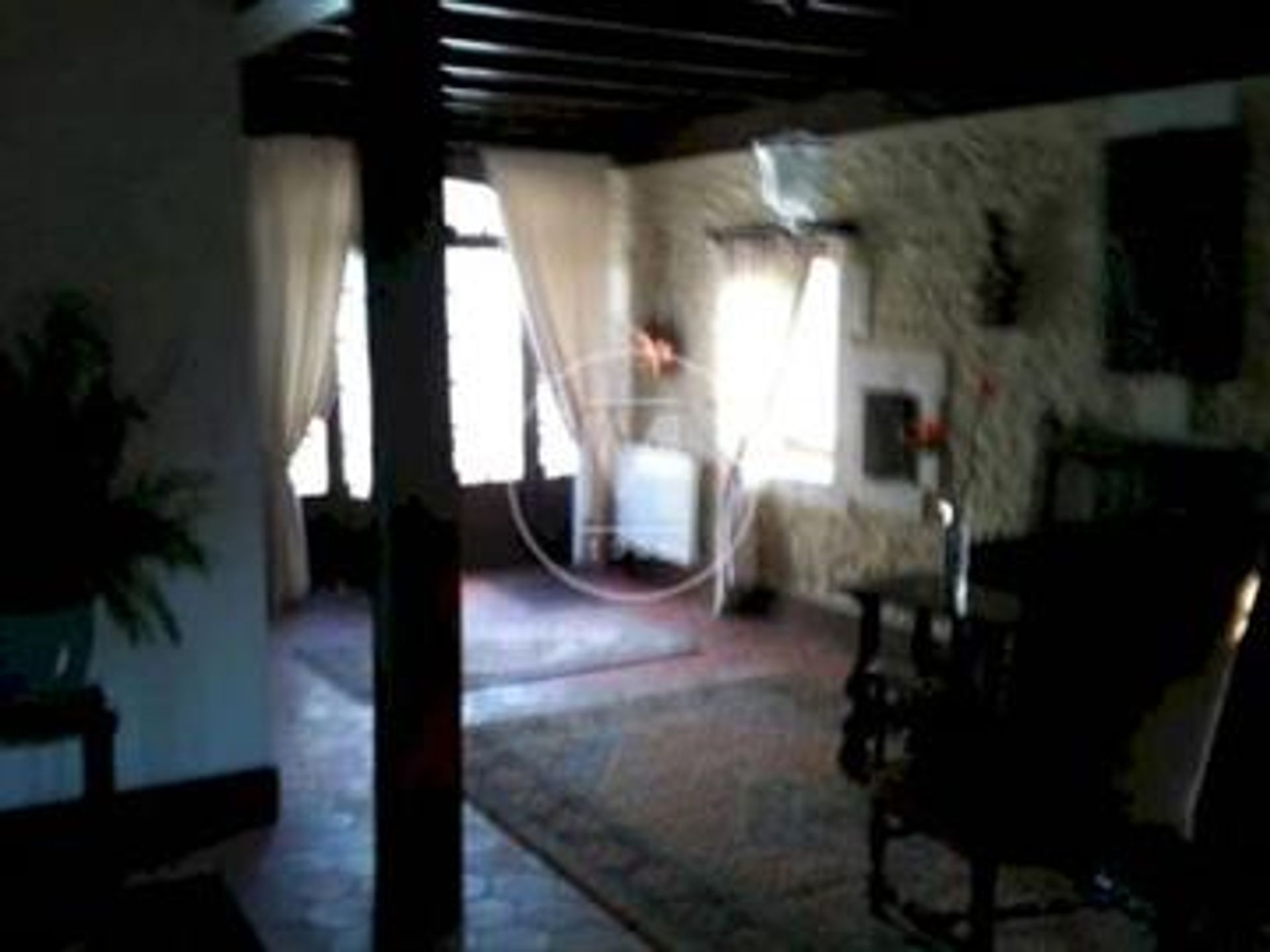 Casa nel Chalais, 16210, France, Poitou-Charentes 10016644