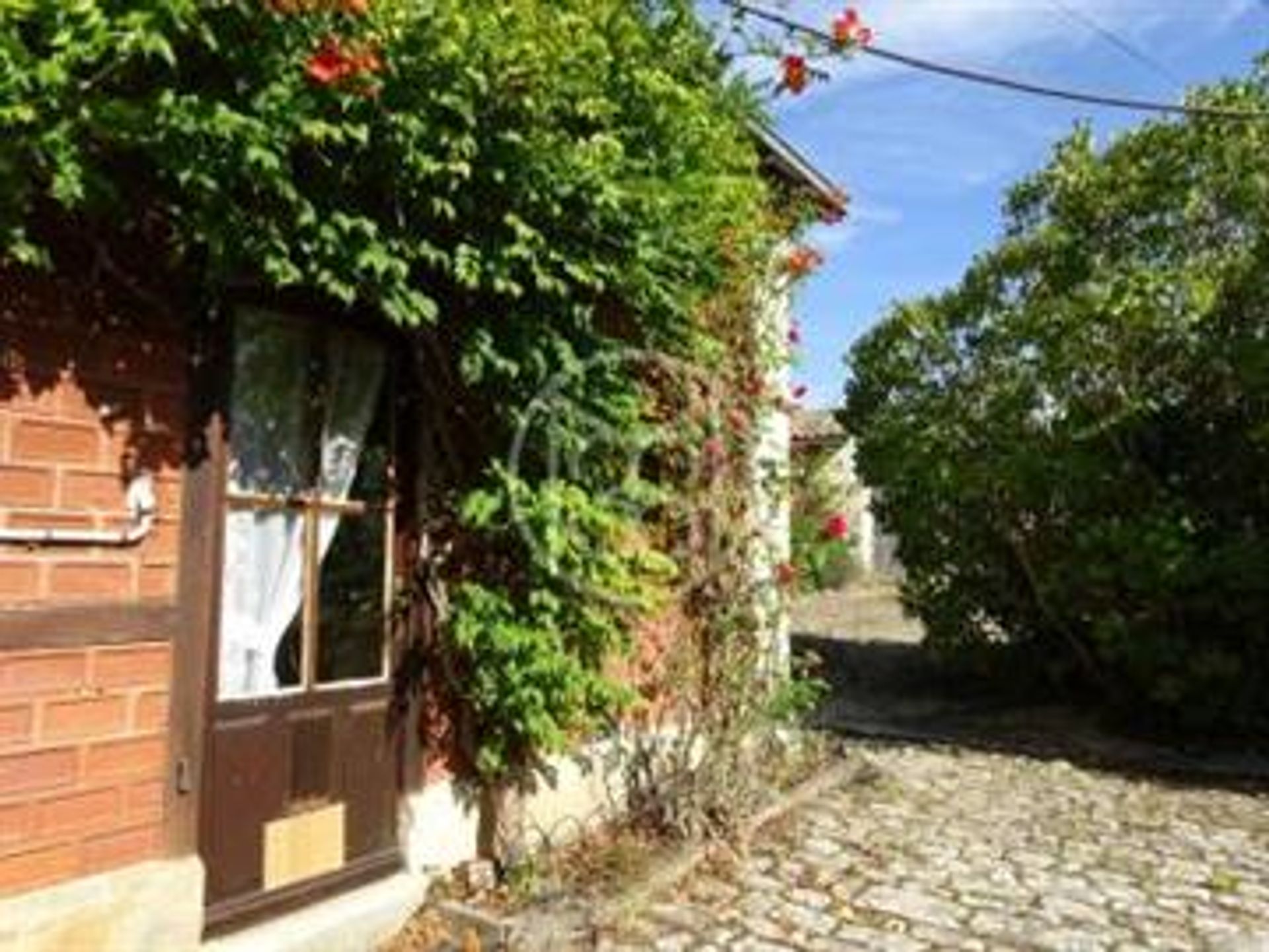 casa en Niort, 79410, France, Poitou-Charentes 10016676