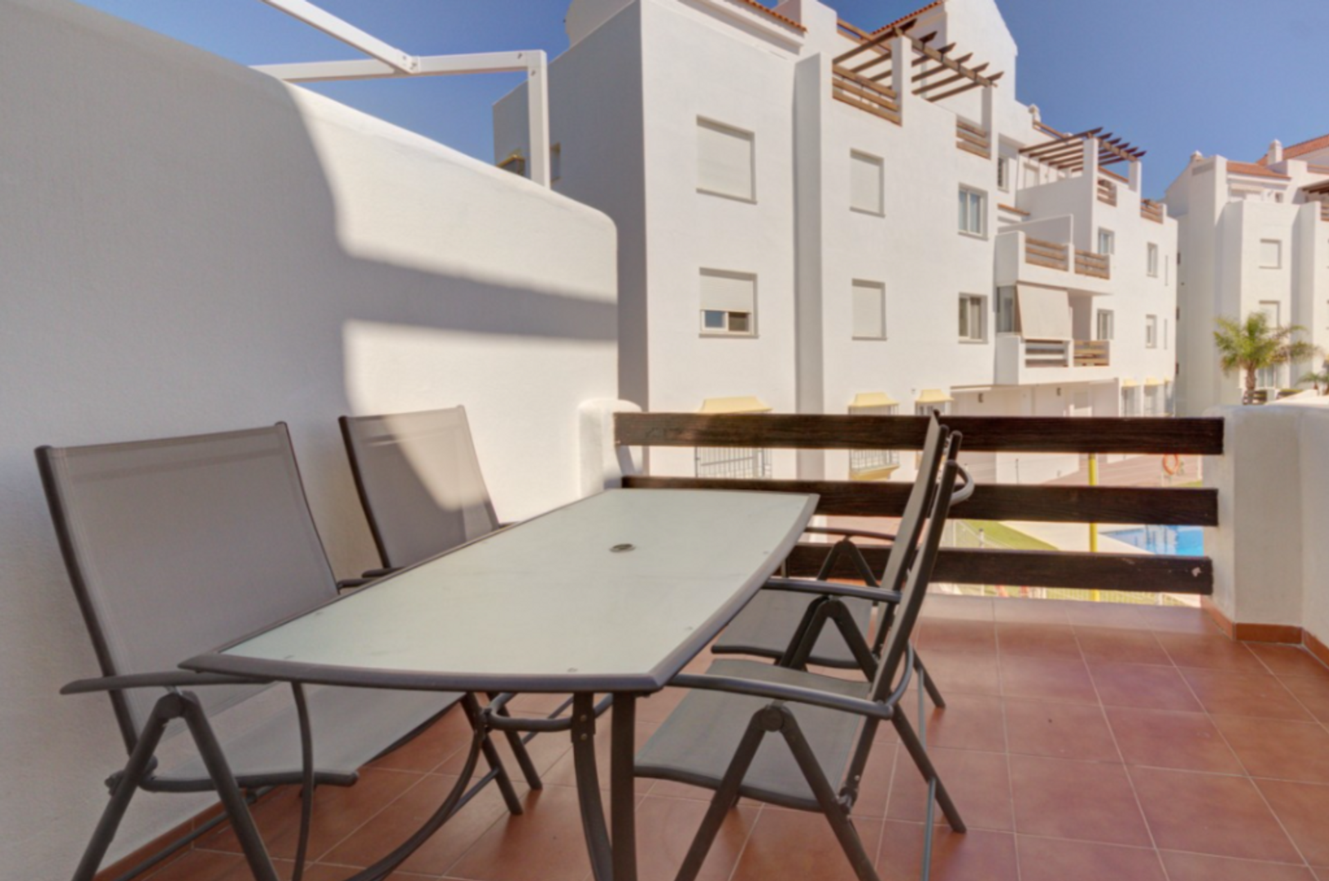 Condominium in Estepona, Andalusië 10016720