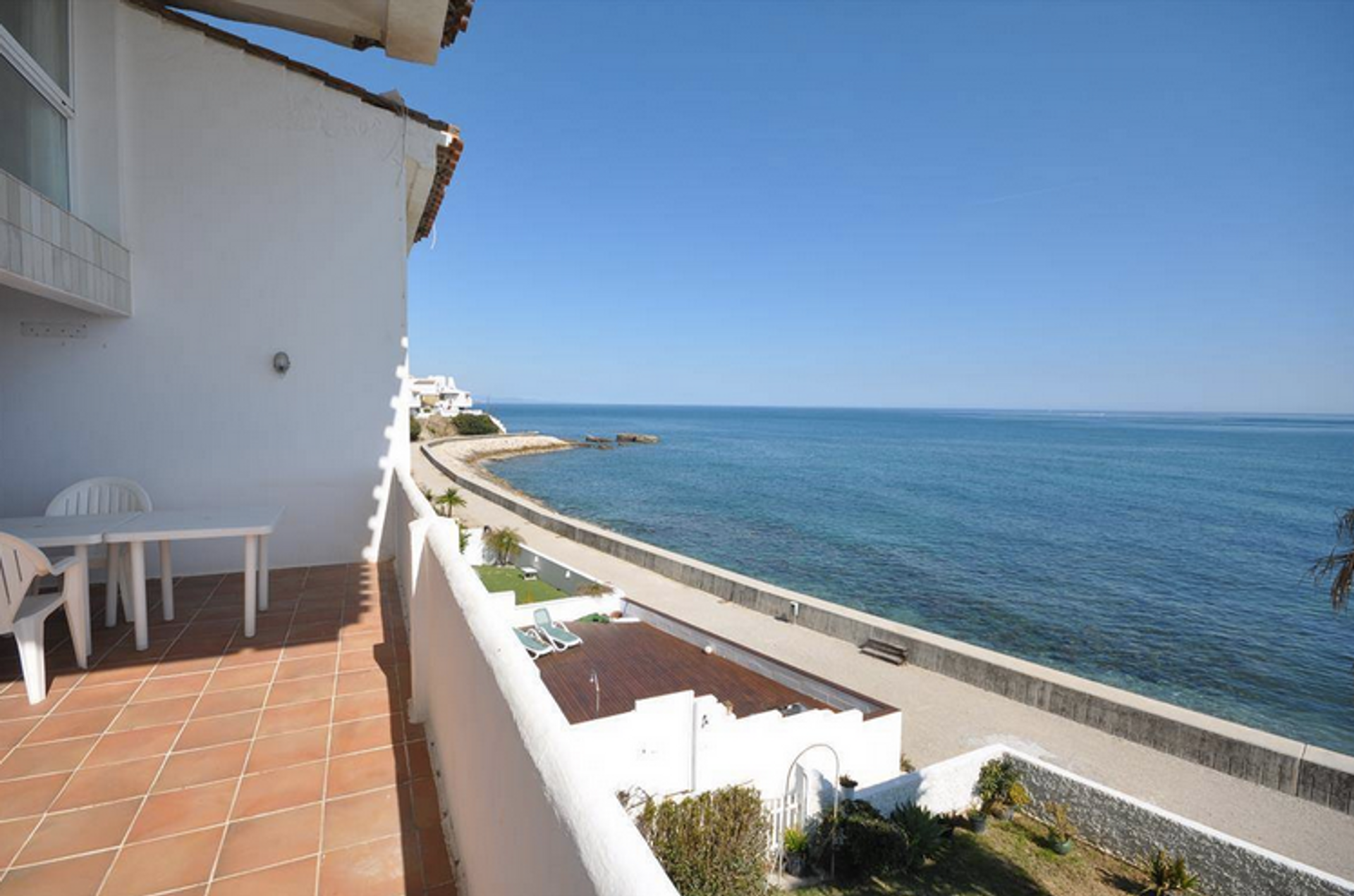 Condominium in Estepona, Málaga 10016733