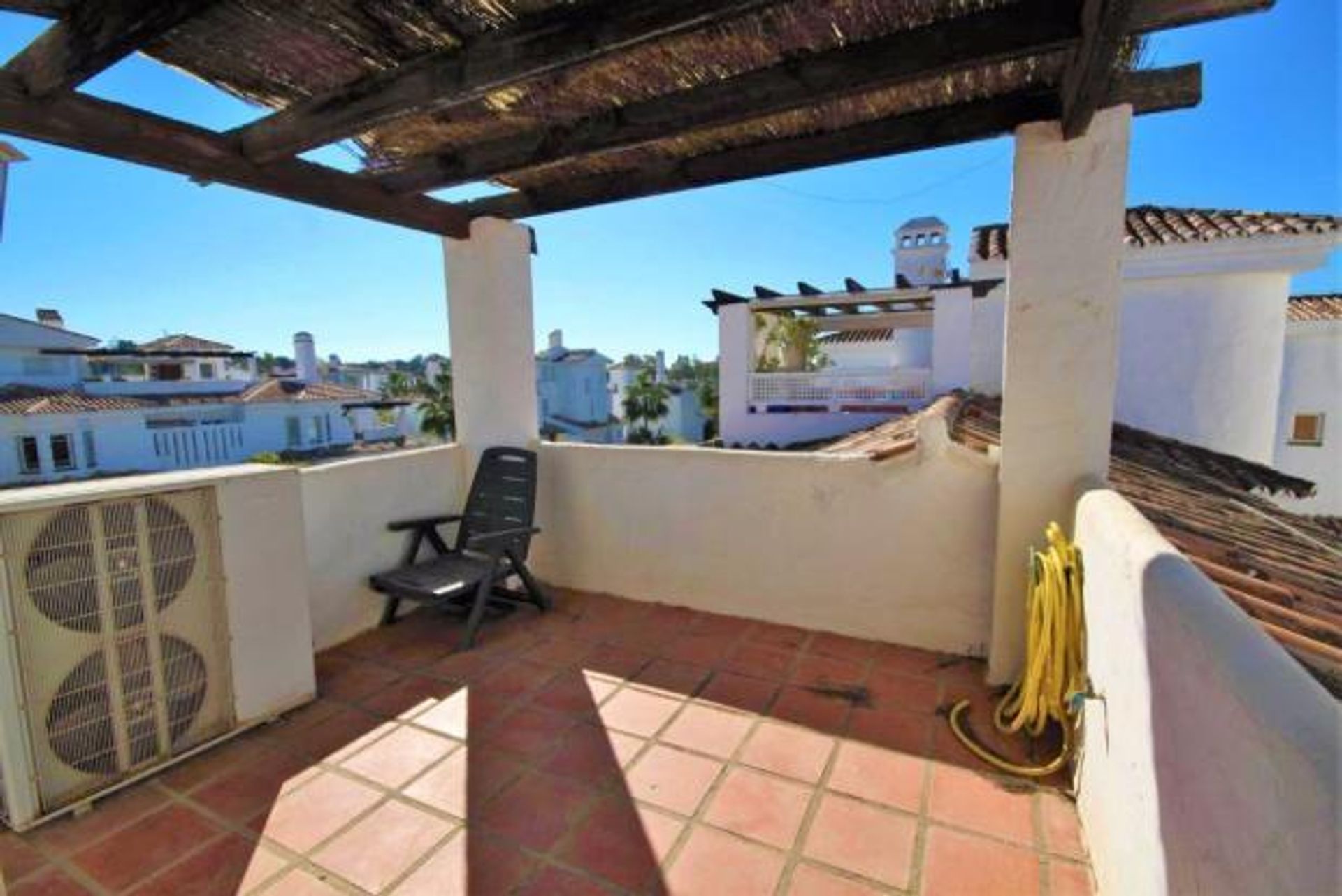 Condominium in Puerto Banus, Málaga 10016734