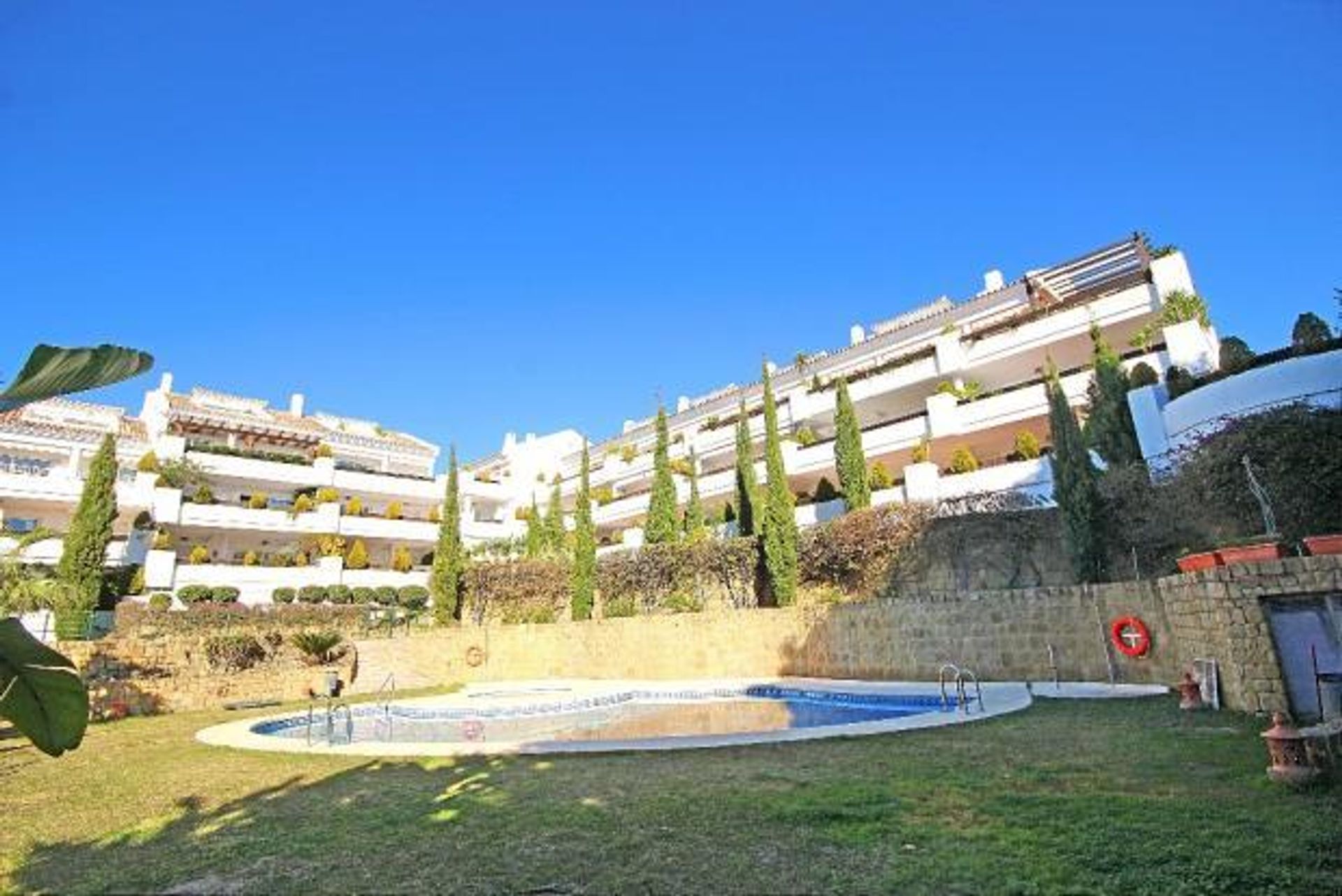 Condominium dans Nueva Andalucia, Málaga 10016735