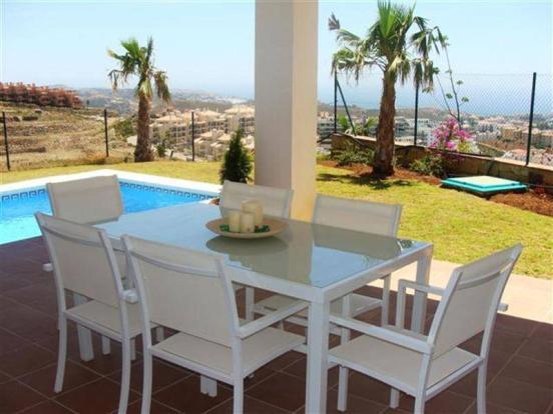 House in Fuengirola, Andalusia 10016739