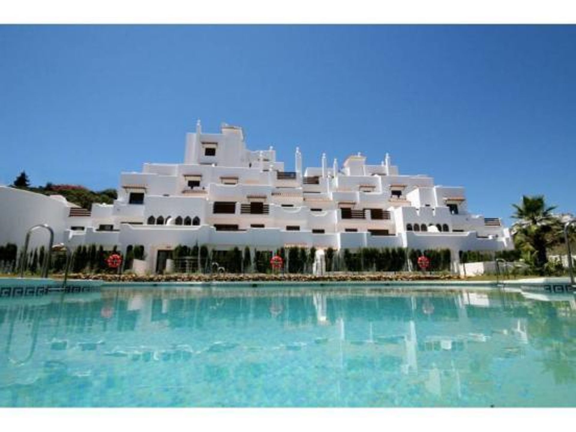 Condominio nel Estepona, Andalusia 10016764