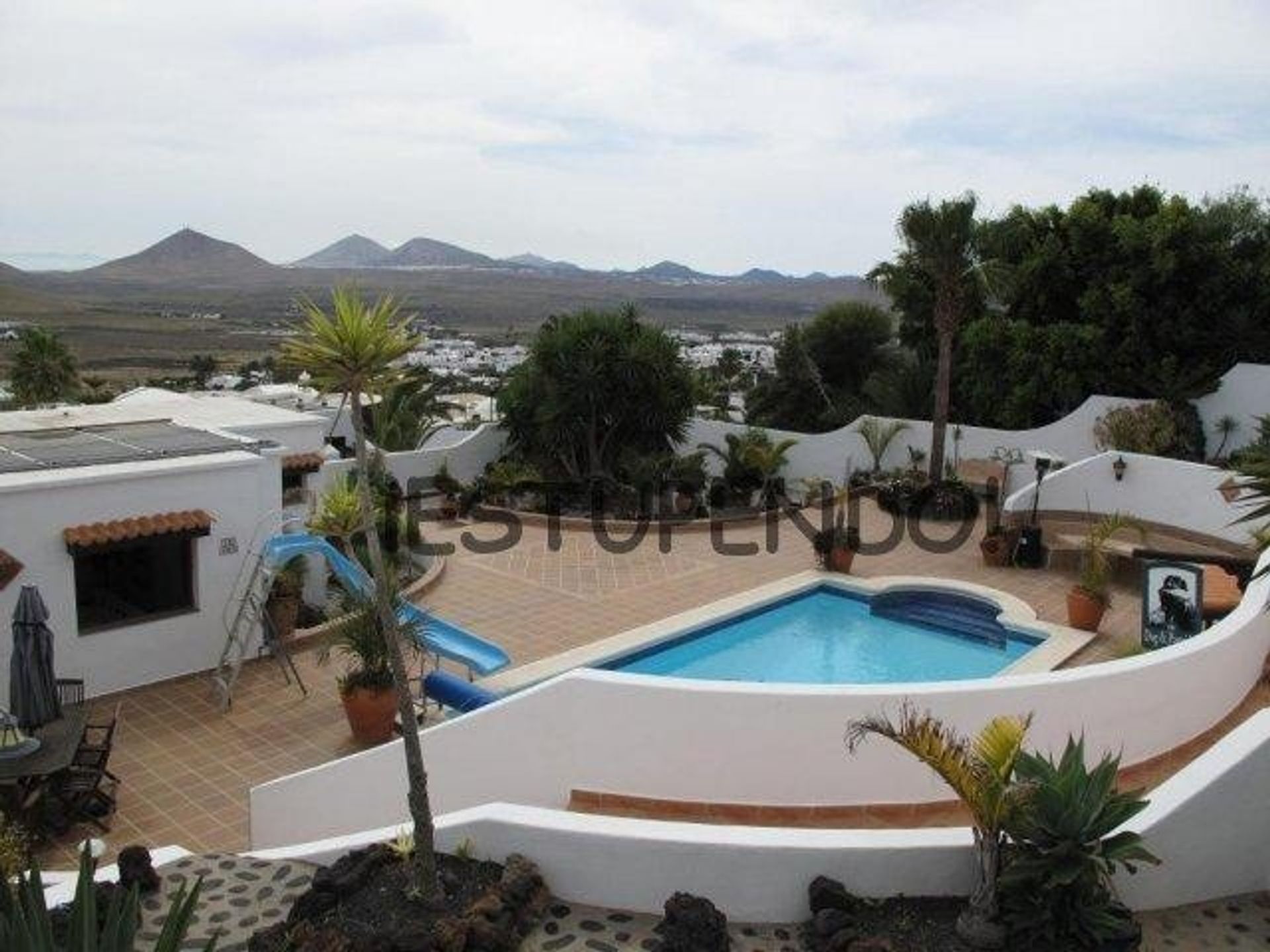 Будинок в Oasis de Nazaret, Canary Islands 10016875