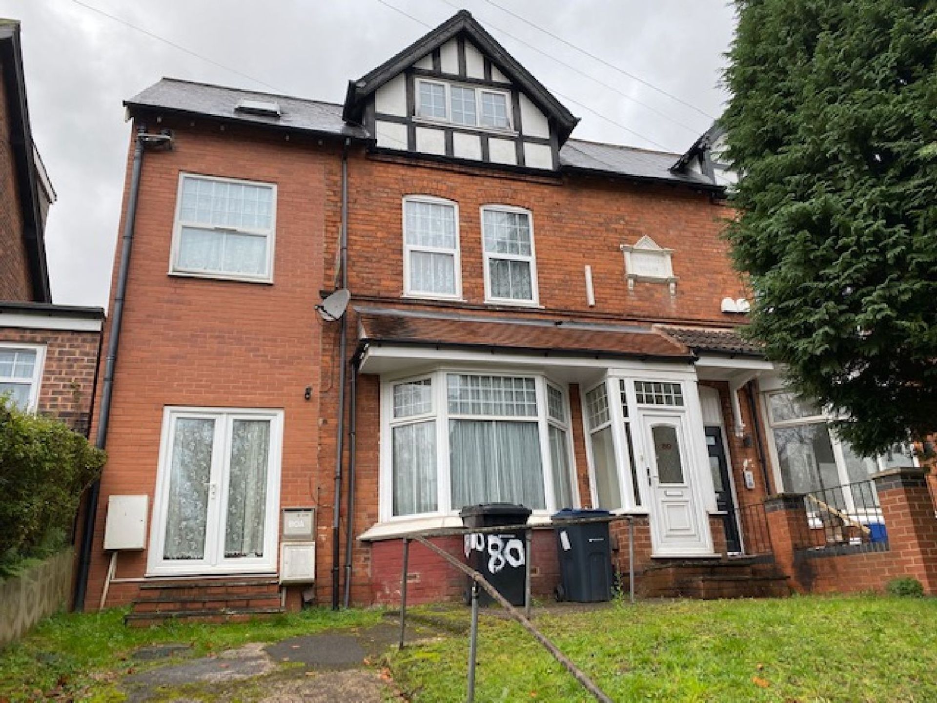 House in Birmingham, West Midlands 10017114