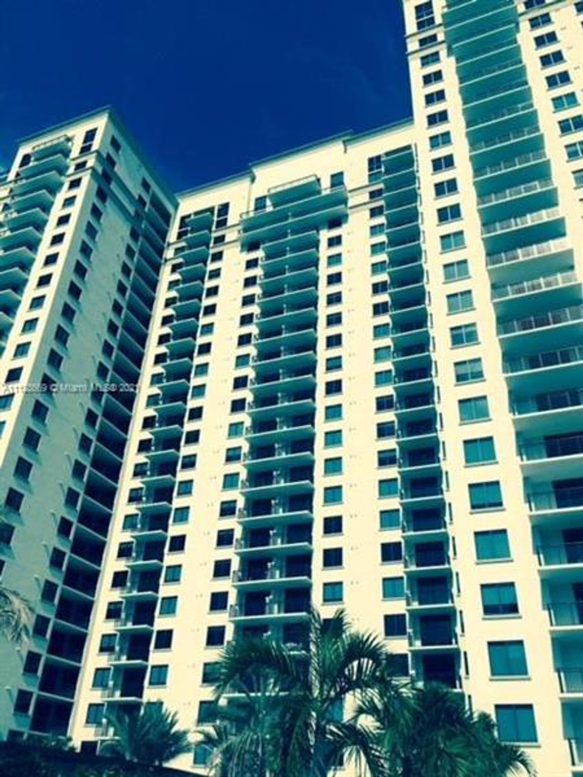 Condominium in Brickell Hammock, Florida 10017542