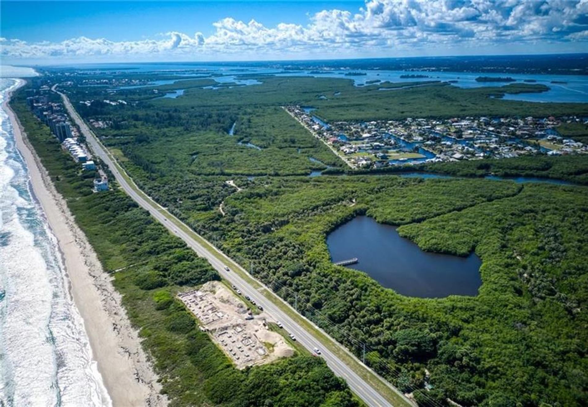 жилой дом в North Hutchinson Island, Florida 10017590