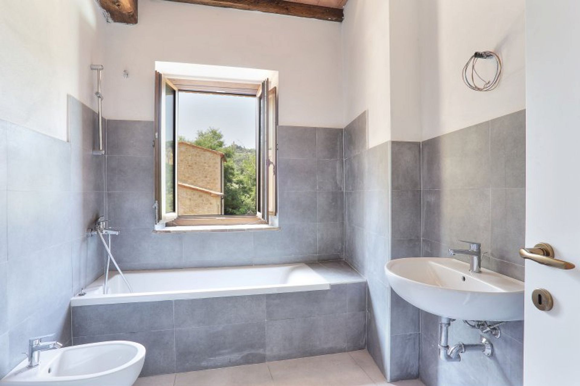 Condominium dans Volterra, Tuscany 10017608