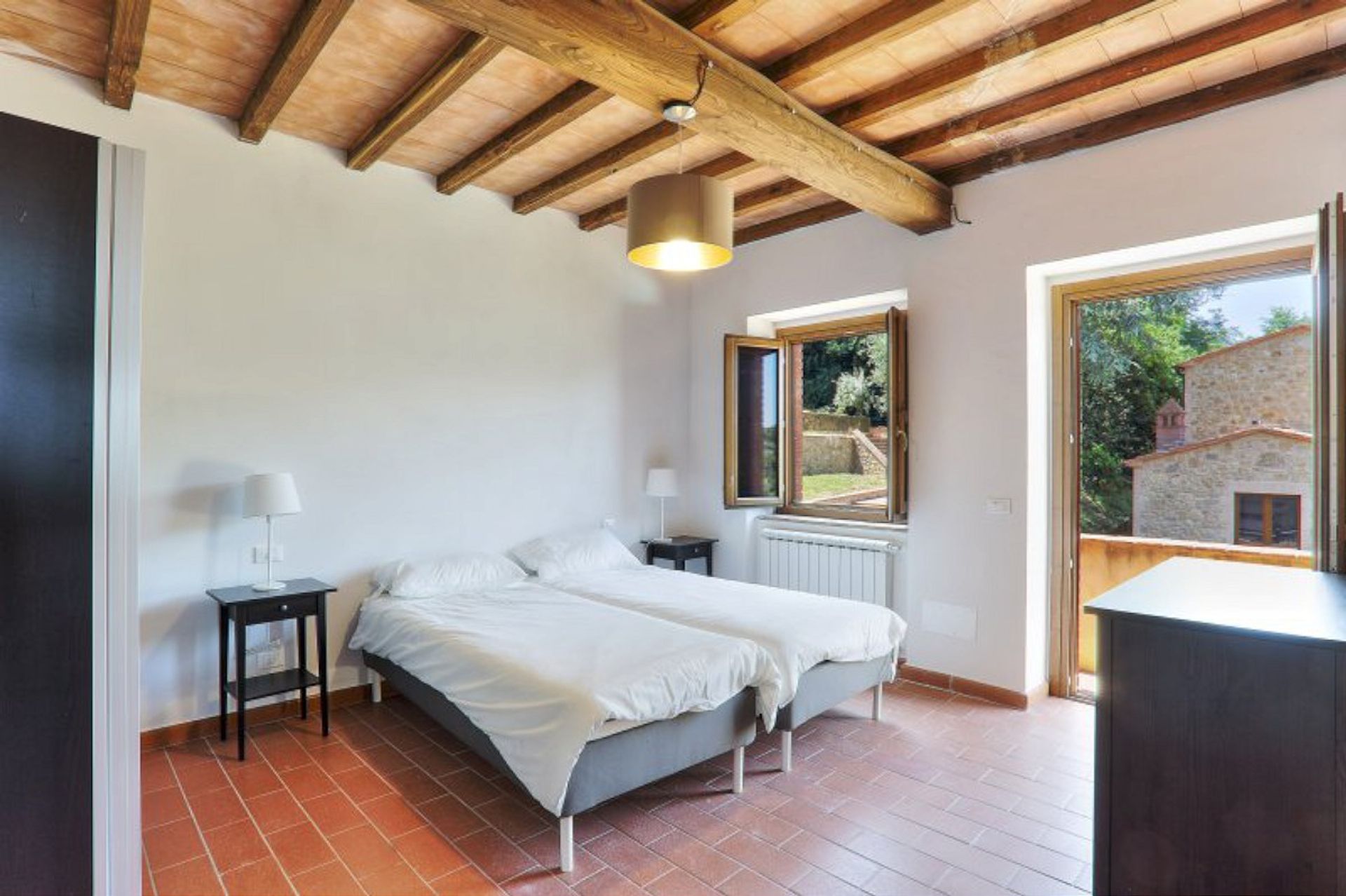 Condominium in Volterra, Tuscany 10017608