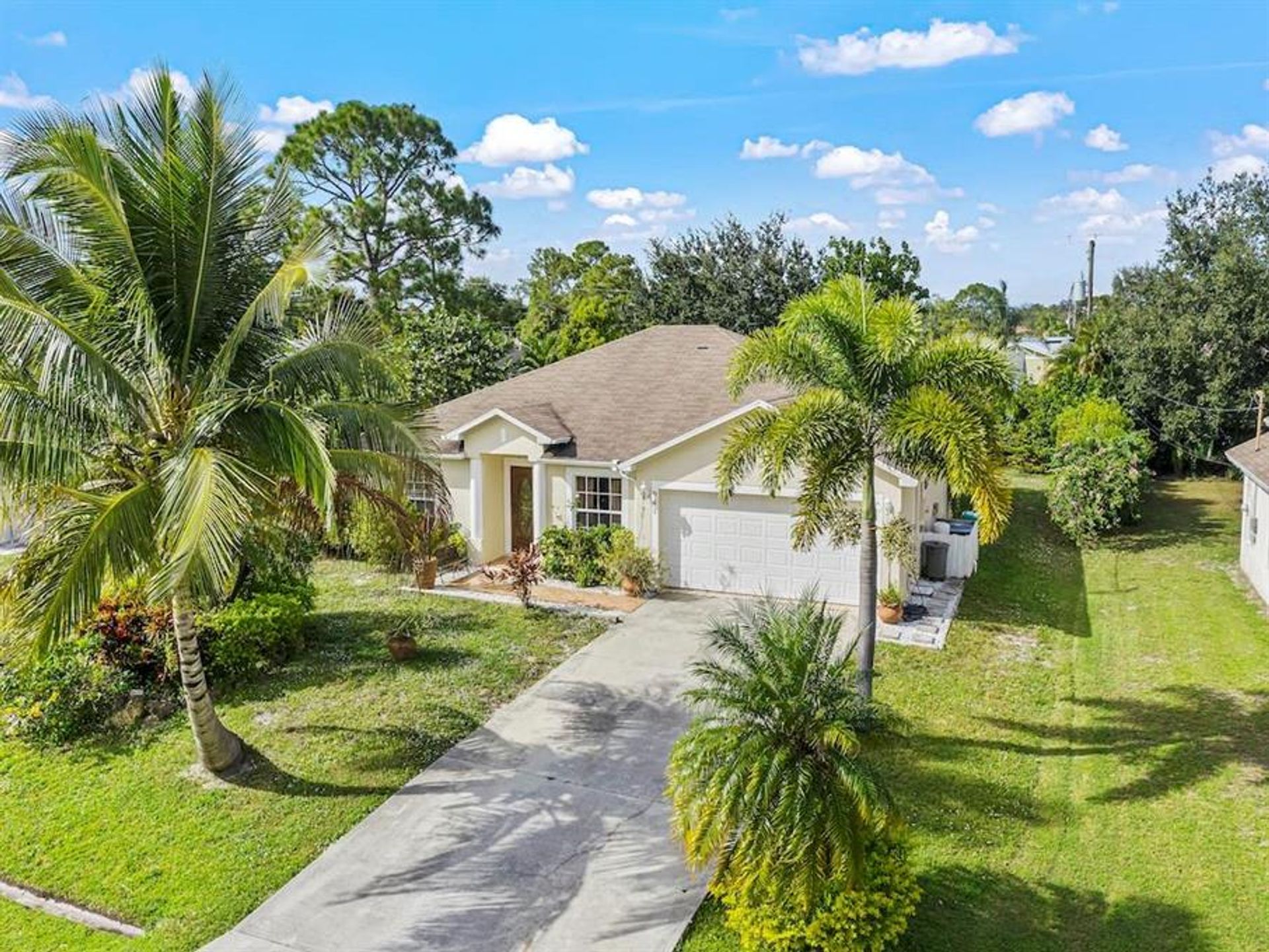 House in Port St. Lucie, Florida 10017842