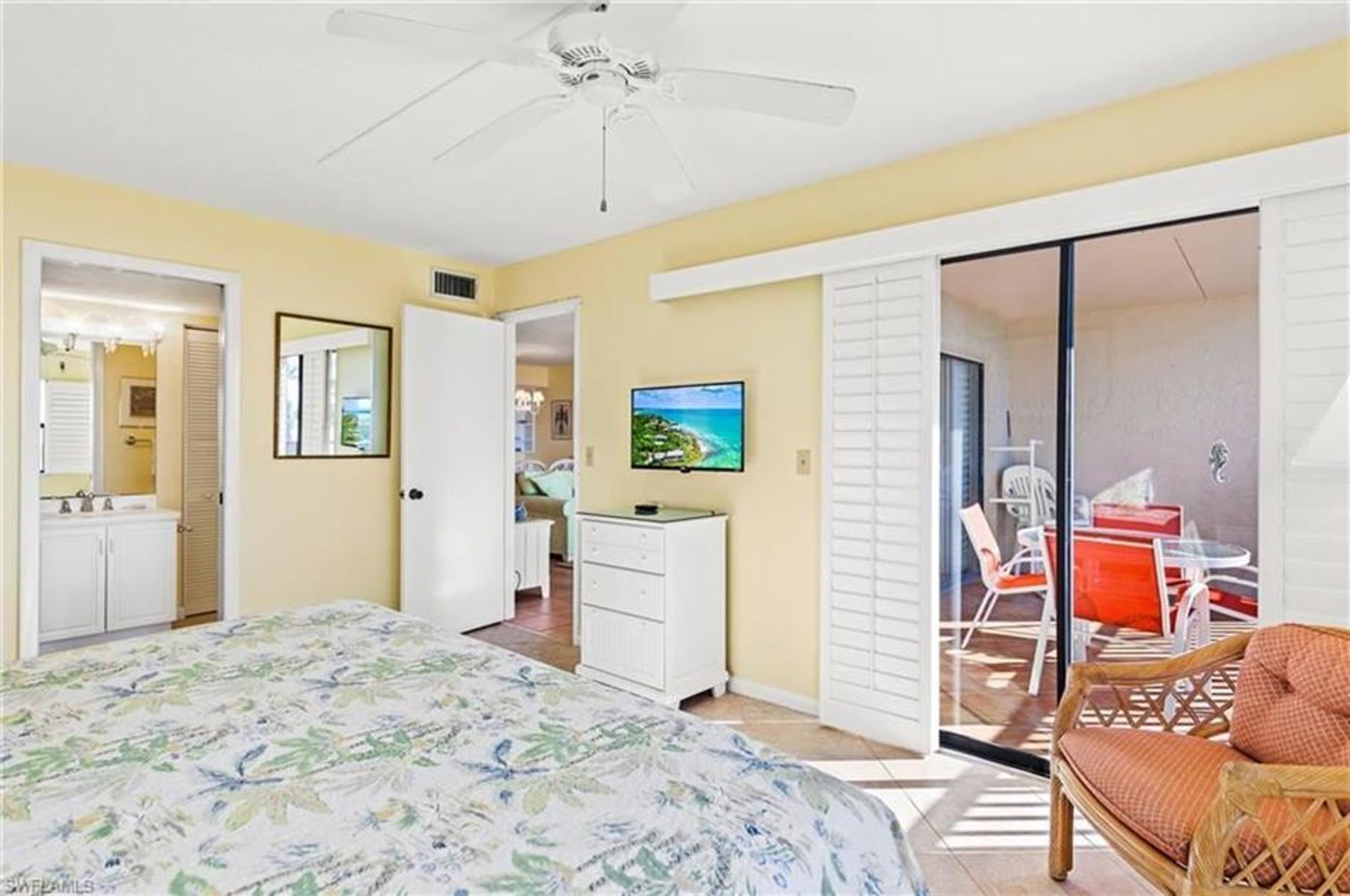 Condominium in Sanibel, Florida 10017874