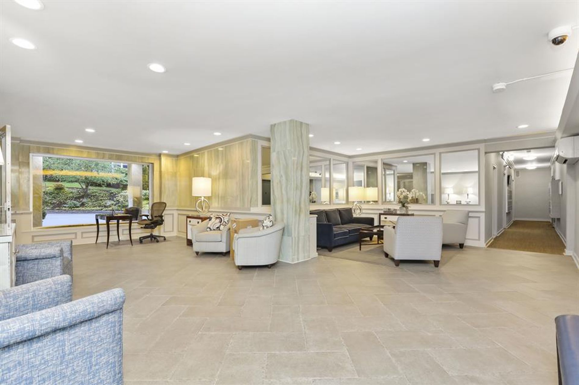 Condominium in Larchmont, New York 10018605