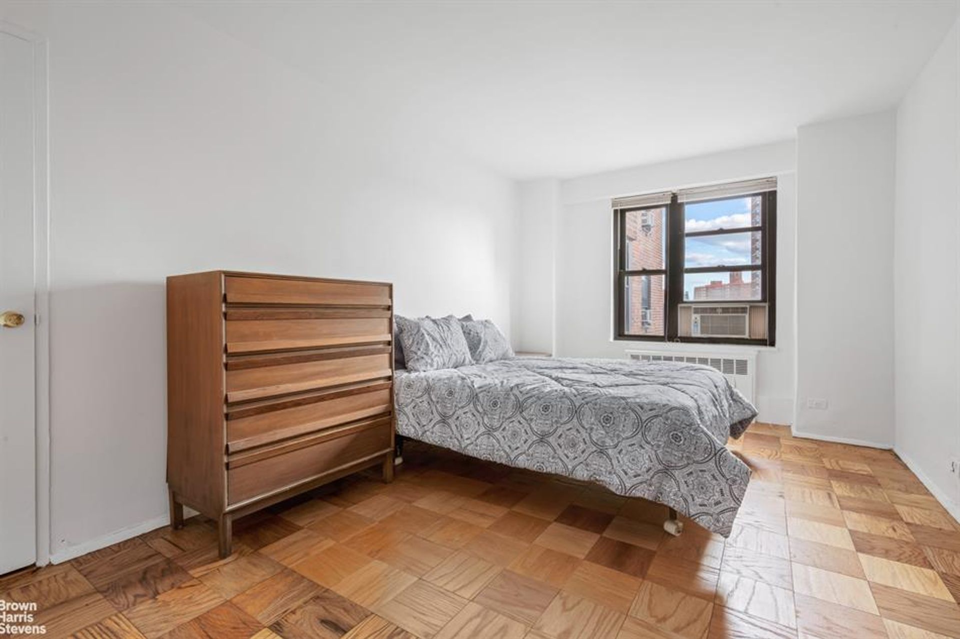 Condominium dans Lower East Side, New York 10018626