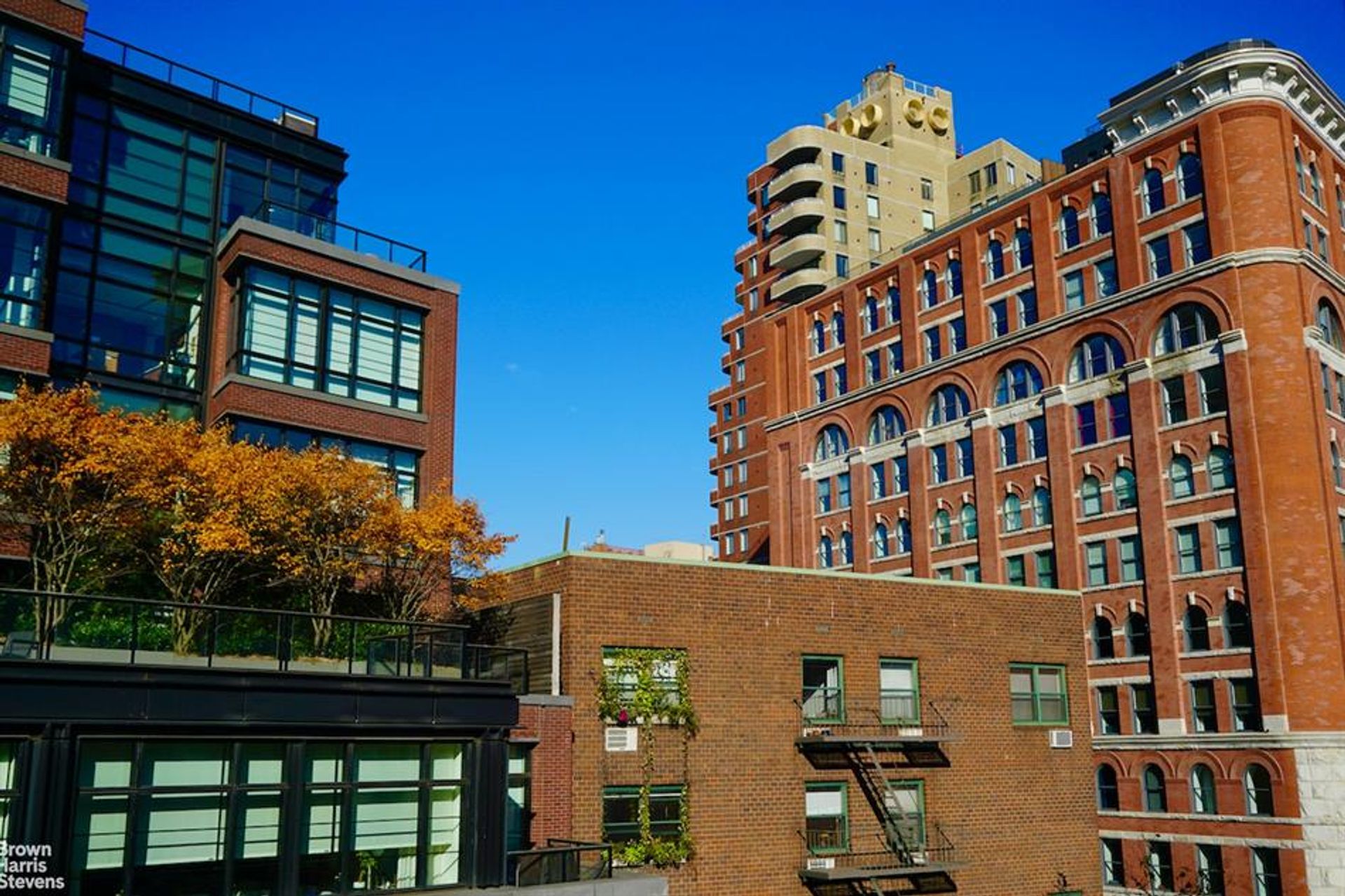 Condominium in West Village, New York 10019497