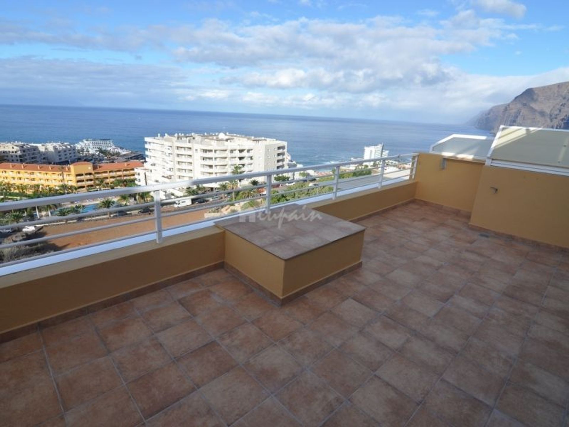 Condominium in Puerto de Santiago, Canary Islands 10019636