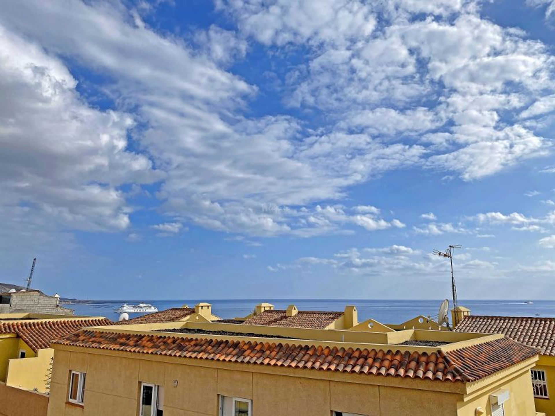 Condominio nel Los Cristianos, isole Canarie 10019991