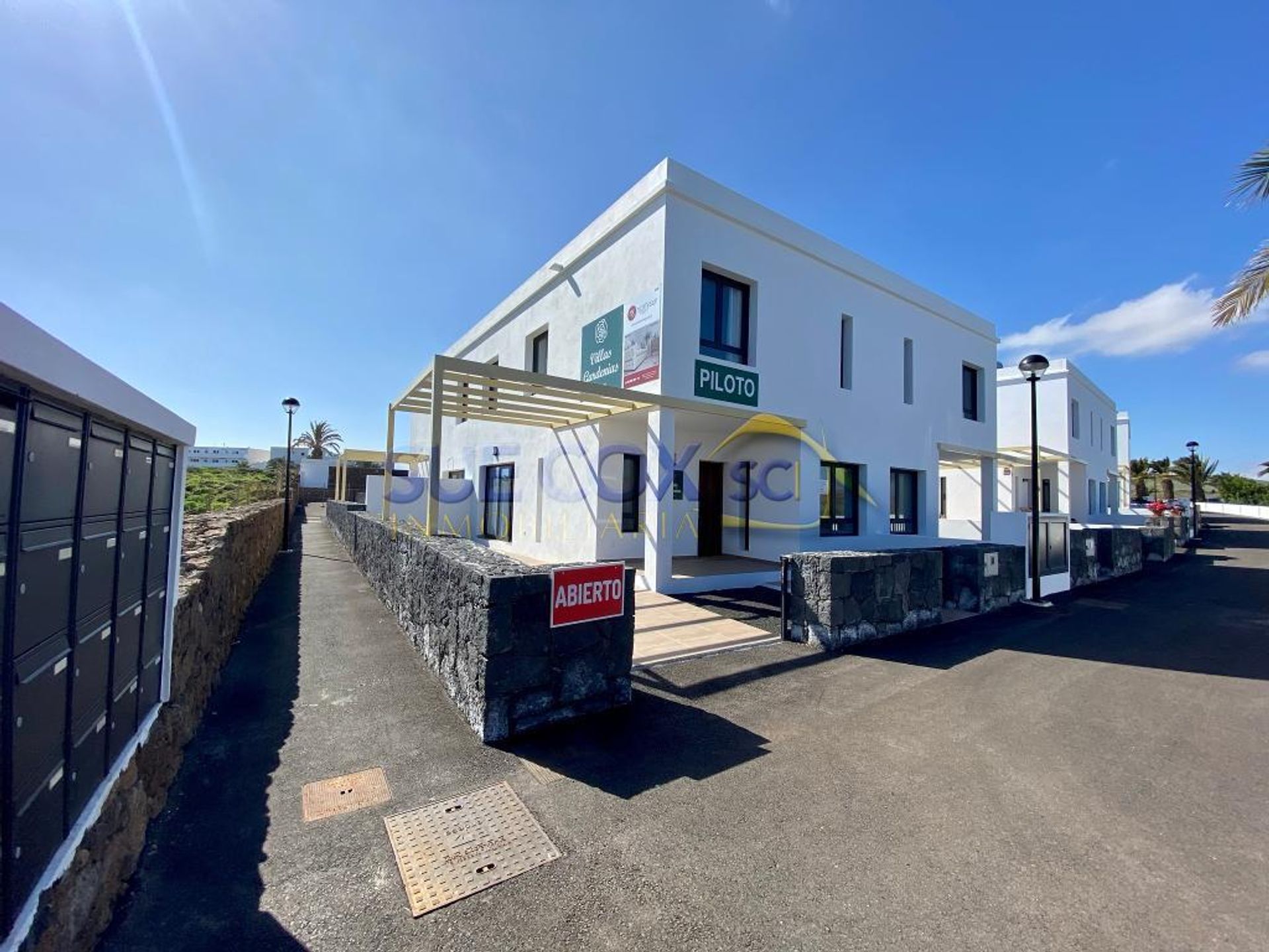 House in Costa Teguise, Lanzarote 10020196