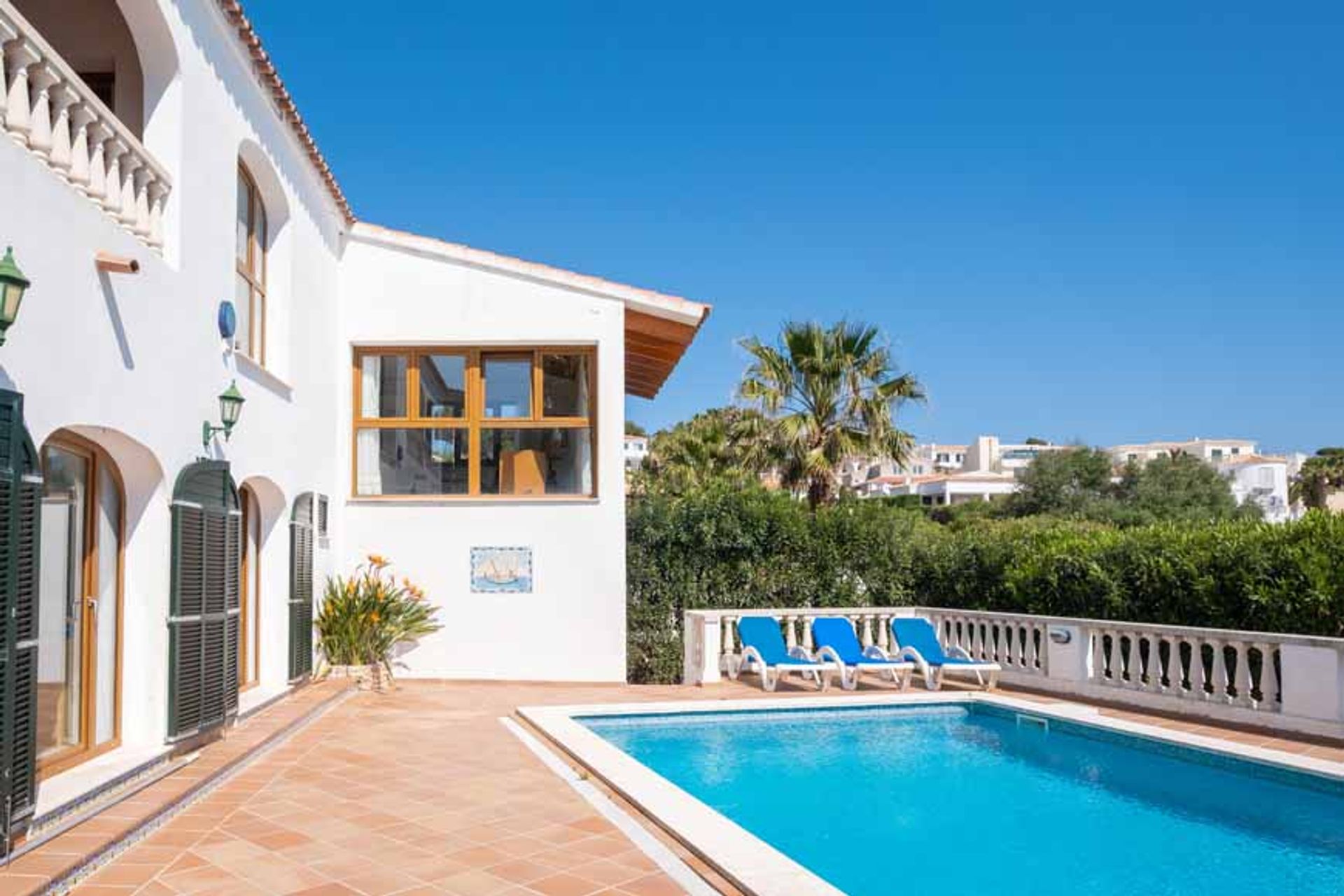 Condominium in Fornells, Balearic Islands 10020429