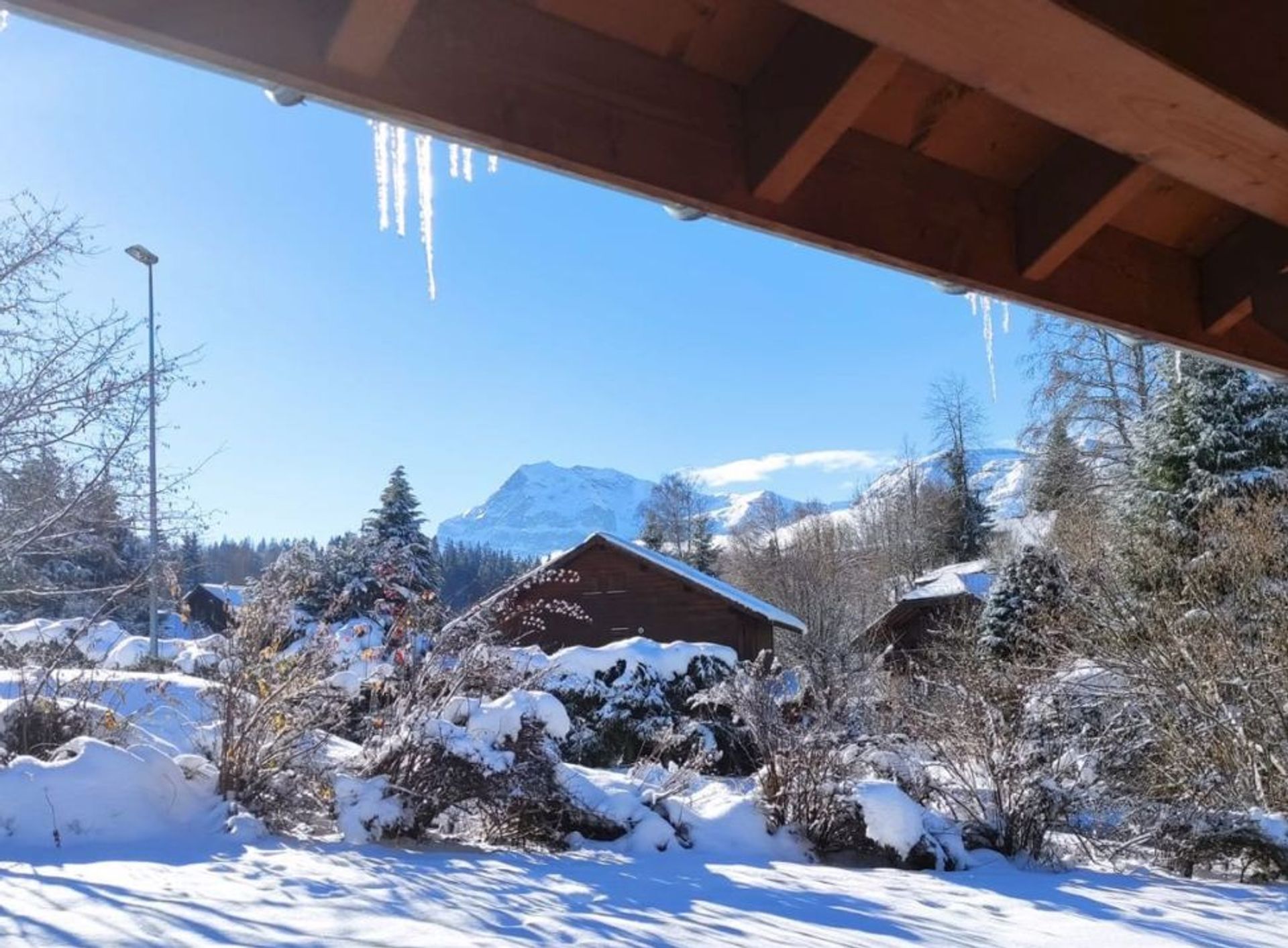 casa en Maglandia, Auvernia-Ródano-Alpes 10020930