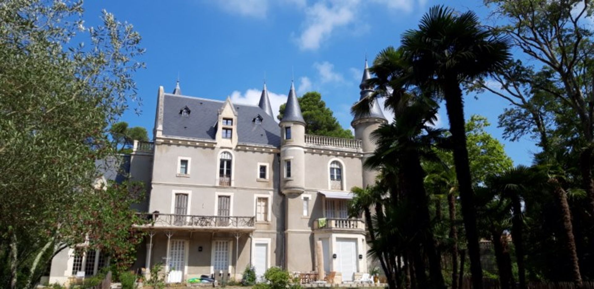 Condominio nel Carcassonne, Languedoc-Roussillon 10021027