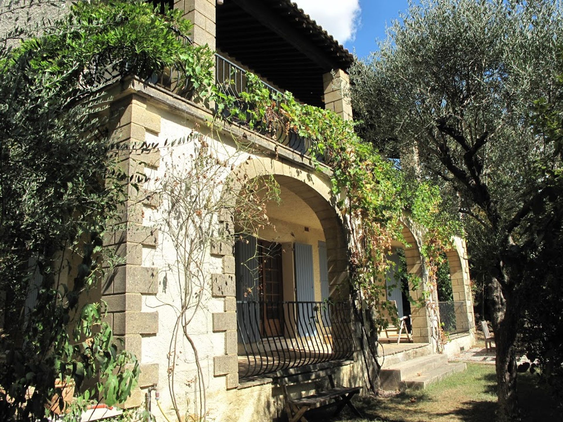 loger dans Uzès, Occitanie 10021135