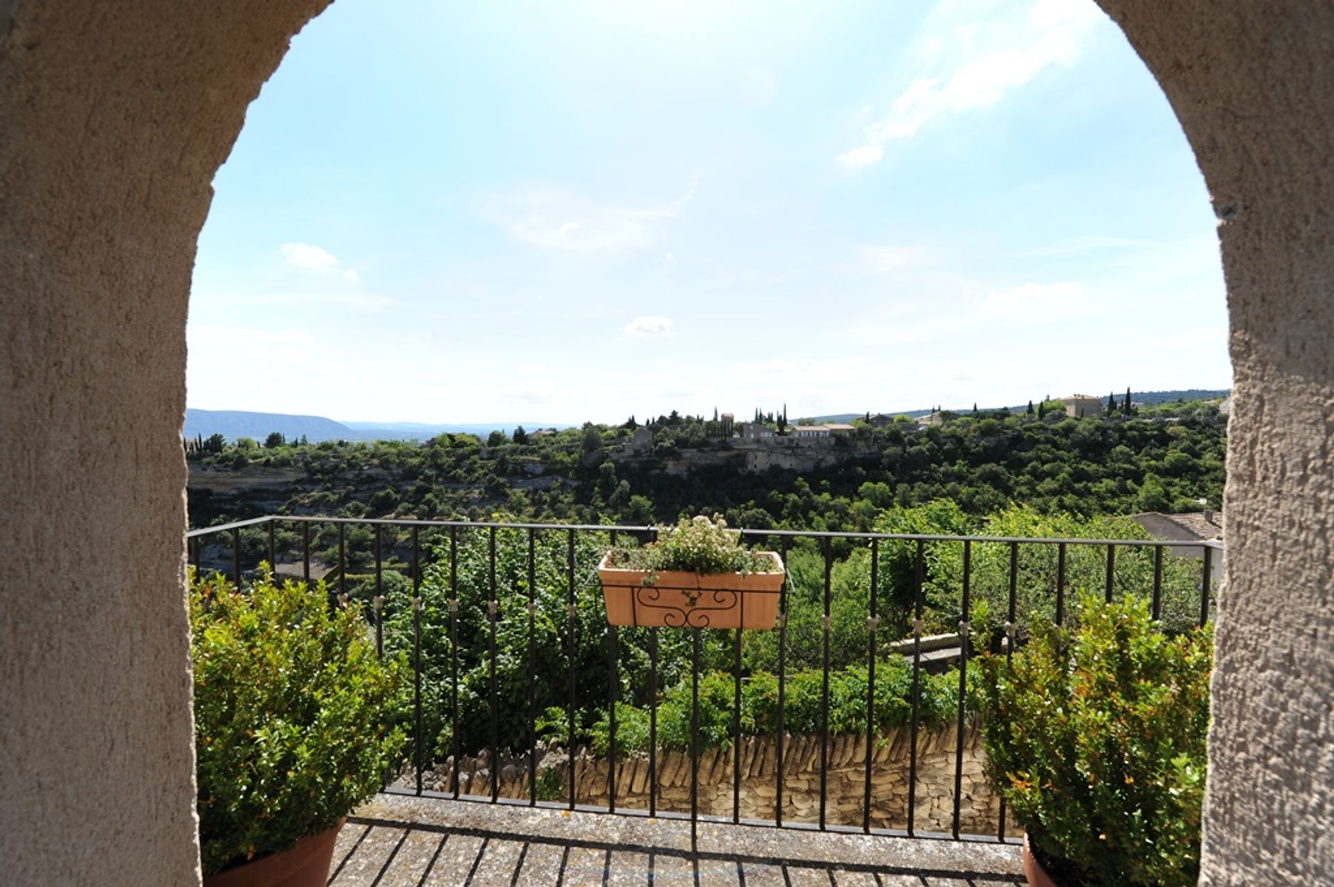 Rumah di Gordes, Provence-Alpes-Cote d'Azur 10021147