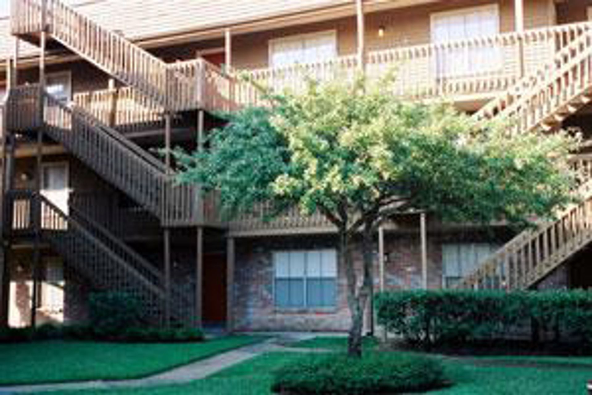 Condominio en Alturas de Houston, Texas 10021629