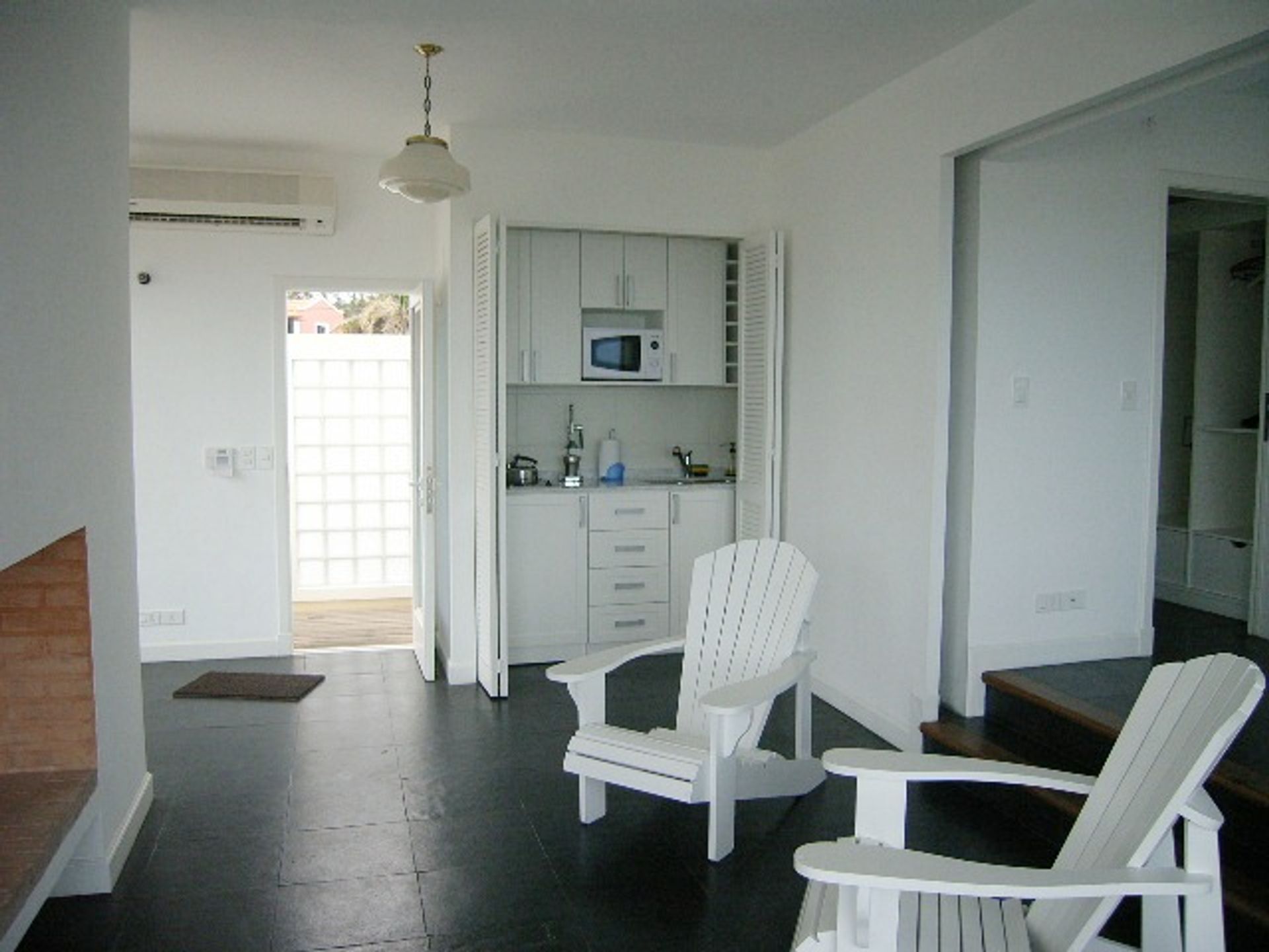 Condominium in Punta del Este,  10022547