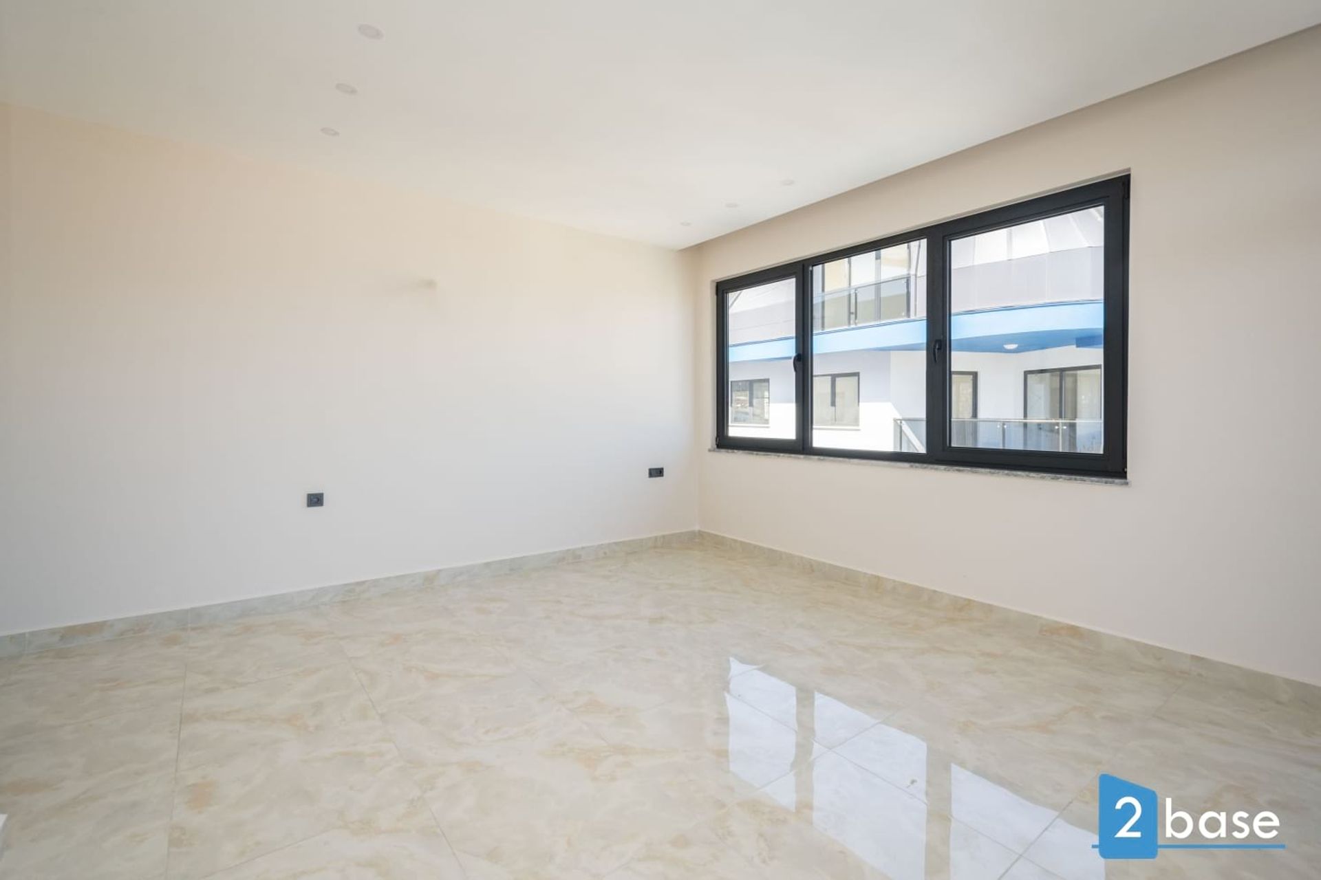 Condominium in Alanya Centre, Antalya 10022700