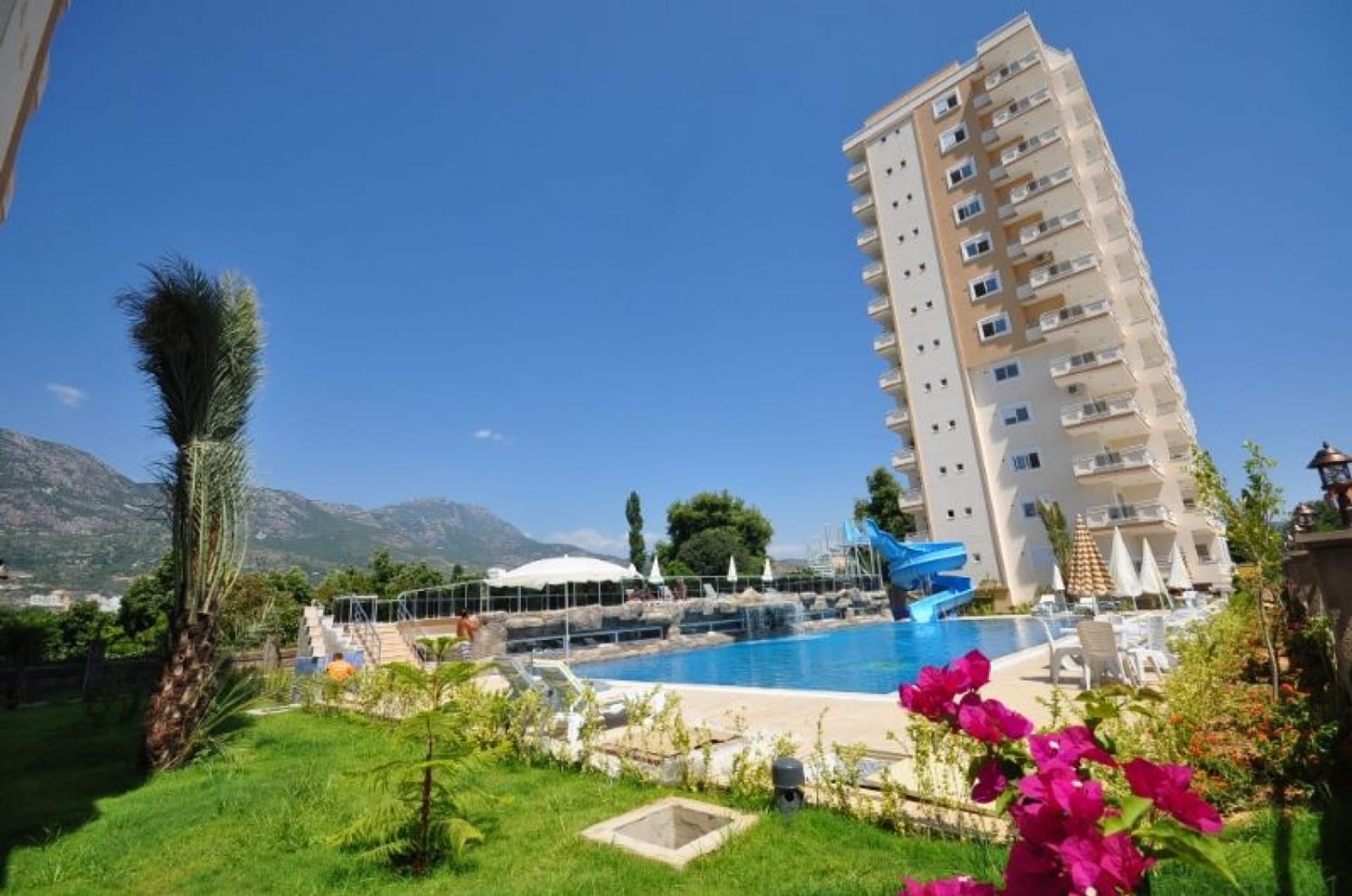 Eigentumswohnung im Alanya Mahmutlar, Antalya 10023001