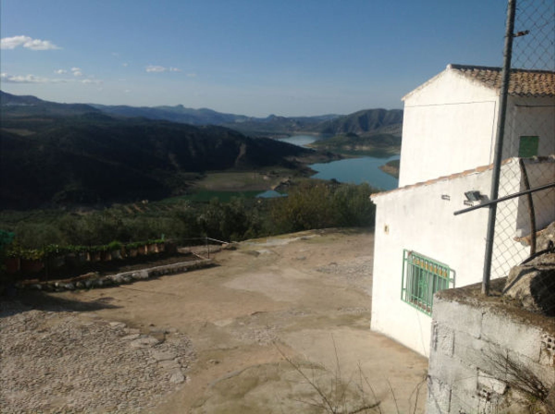 Hus i Iznajar, Andalusia 10023688