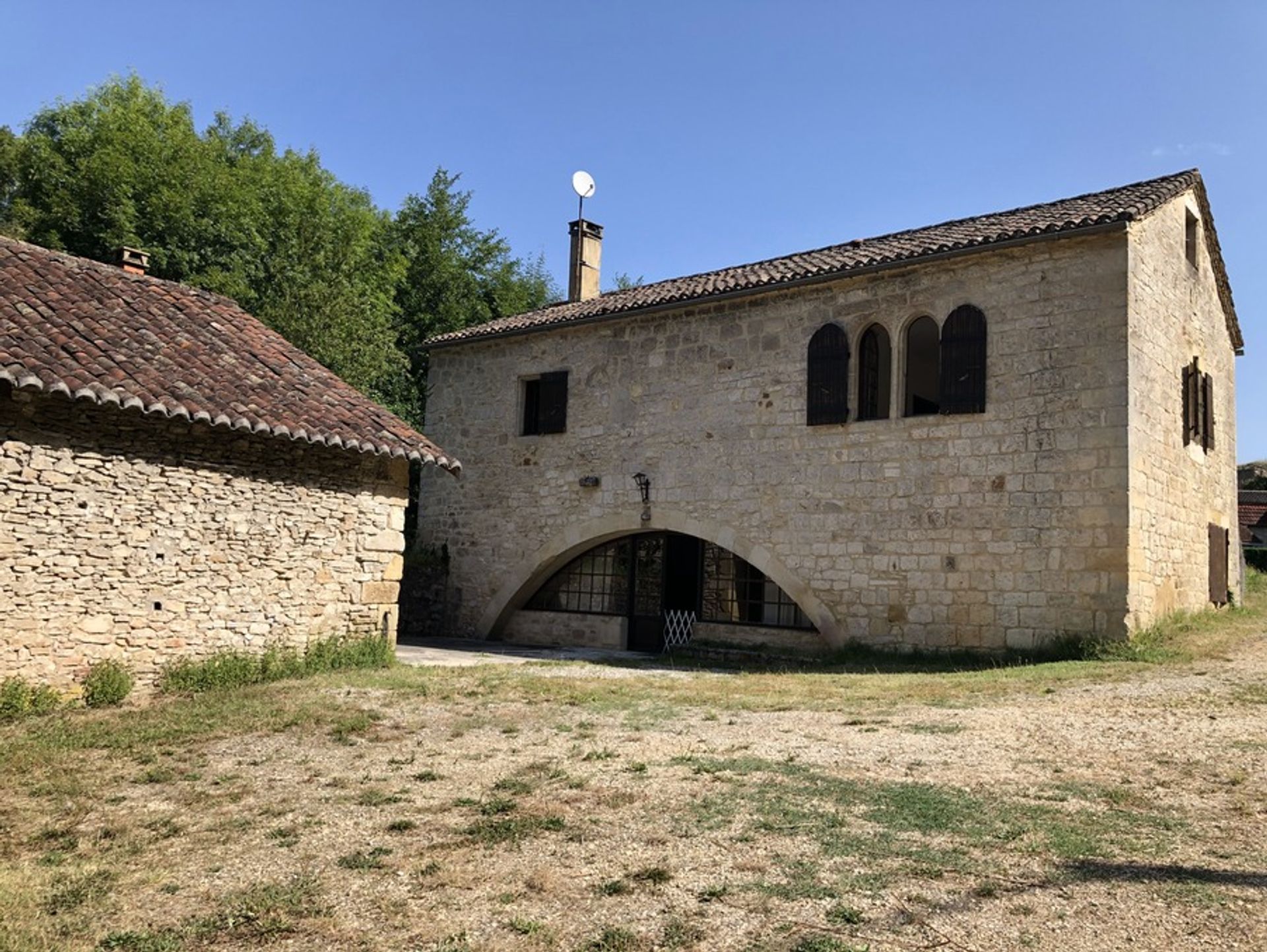 House in Blanquefort-sur-Briolance, Nouvelle-Aquitaine 10024363