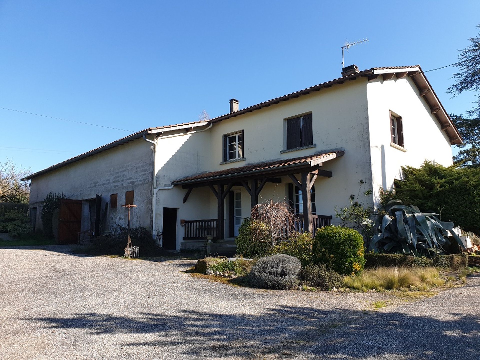 Hus i Bourgougnague, Nouvelle-Aquitaine 10024365