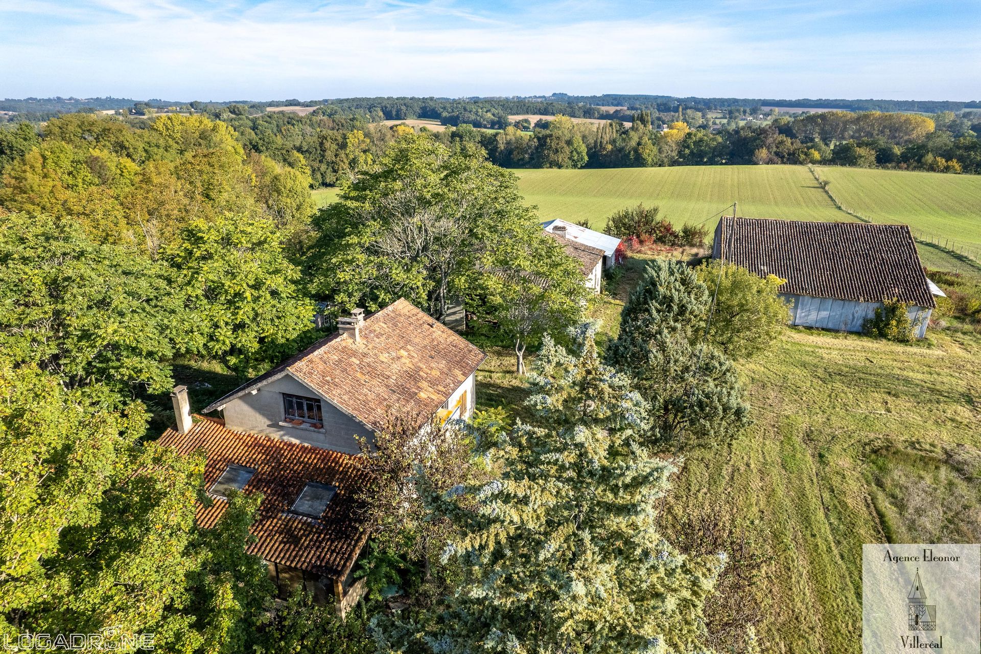 Hus i Castillonnes, Nouvelle-Aquitaine 10024381